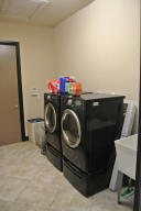 GOLF CLUB EST - Residential Lease