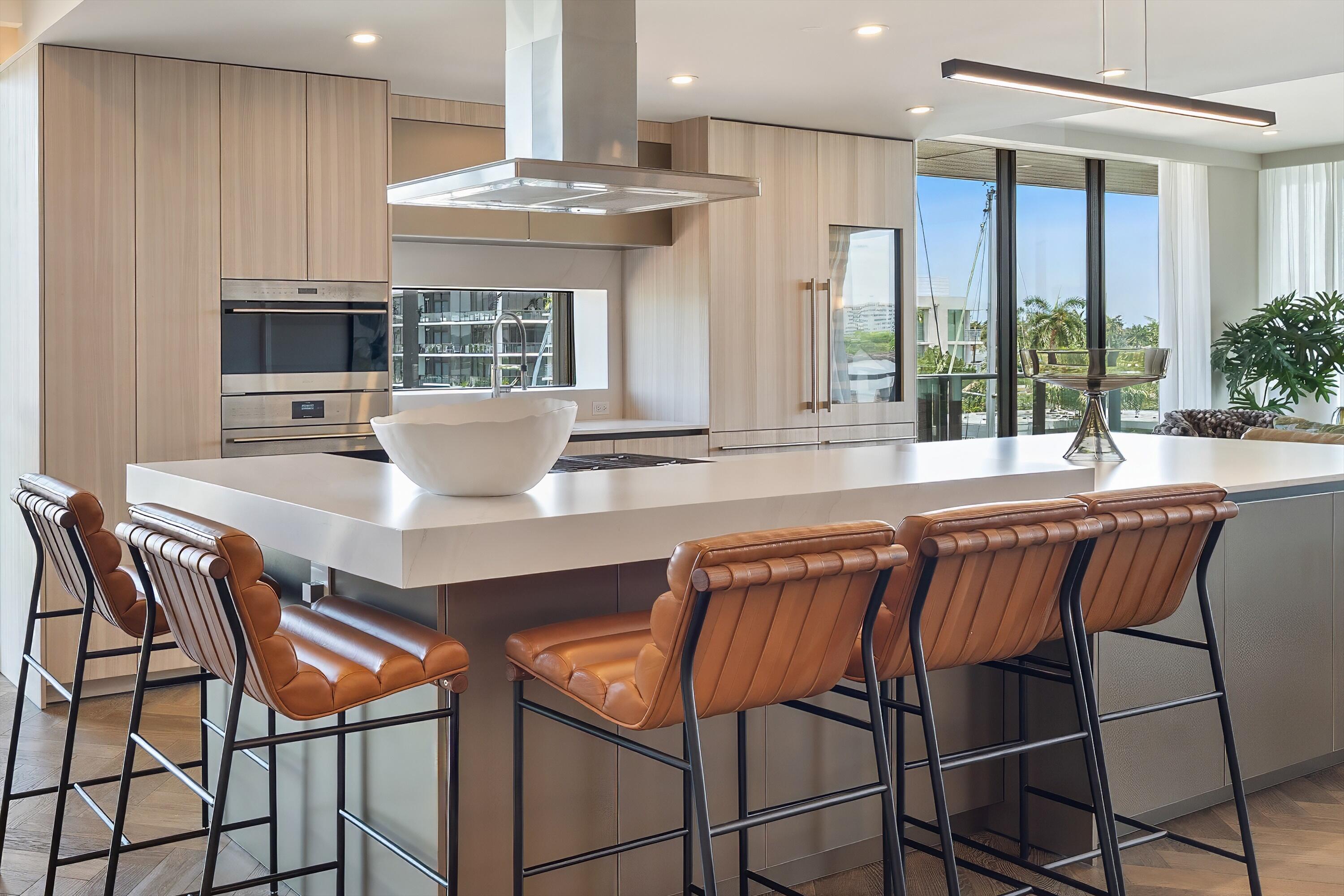 ONE24 RESIDENCES CONDO - Residential
