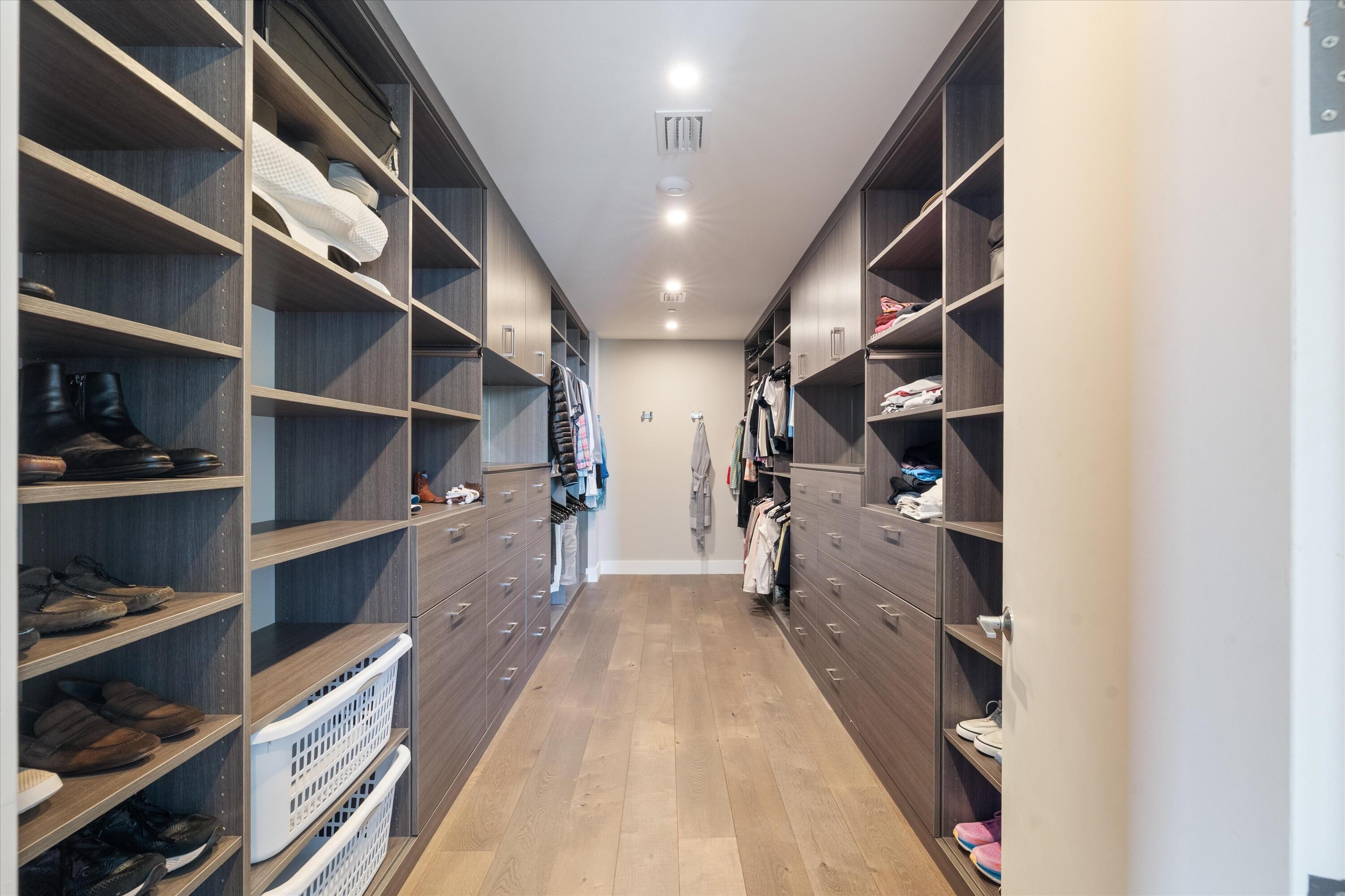 ONE24 RESIDENCES CONDO - Residential