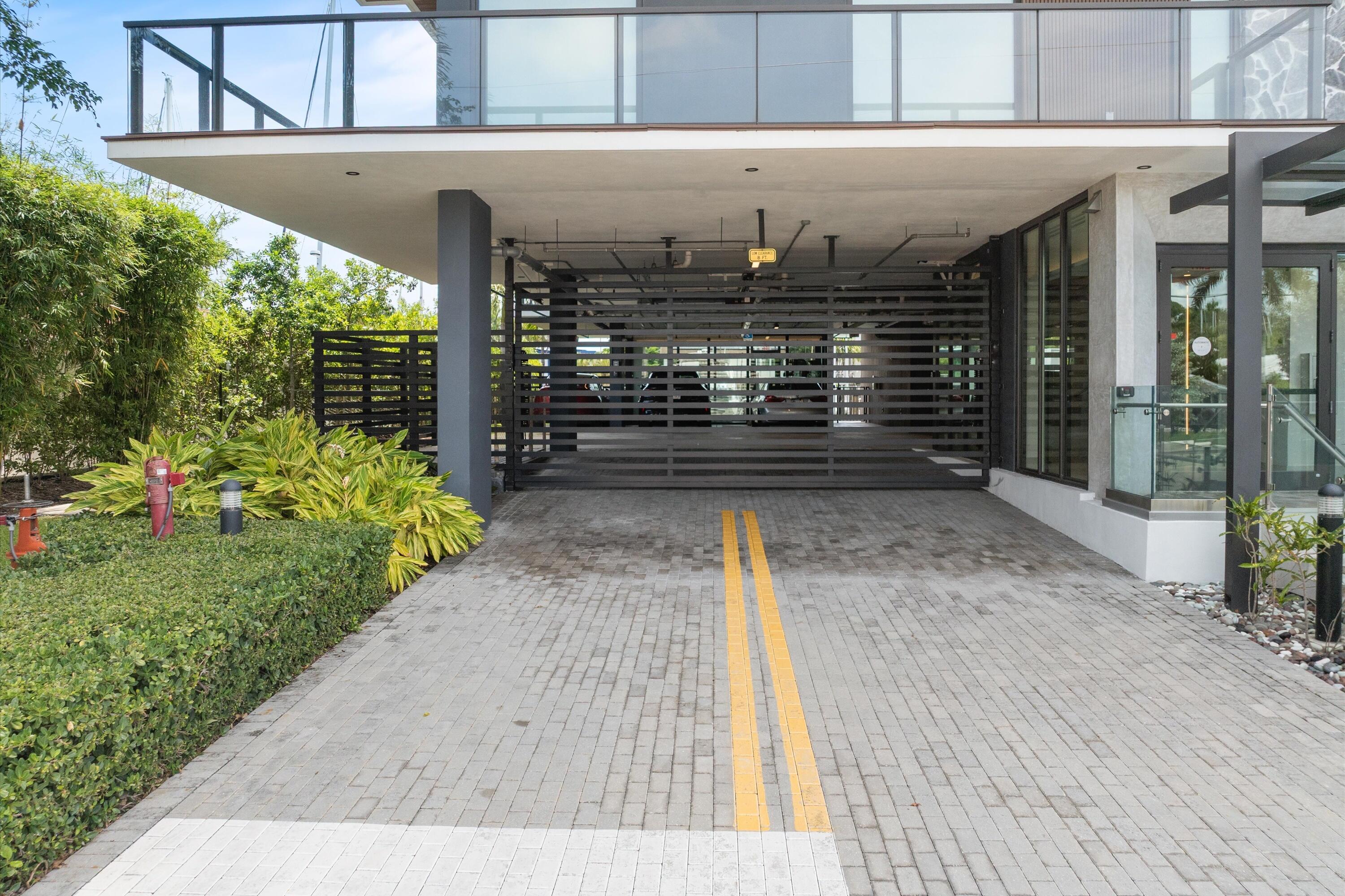ONE24 RESIDENCES CONDO - Residential