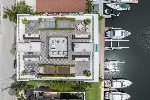 Tiny photo for 124 Hendricks Isle #Ph401, Fort Lauderdale, FL 33301 (MLS # B26026950)