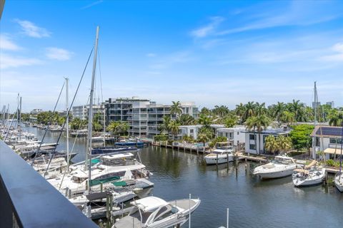 Tiny photo for 124 Hendricks Isle #Ph401, Fort Lauderdale, FL 33301 (MLS # B26026950)