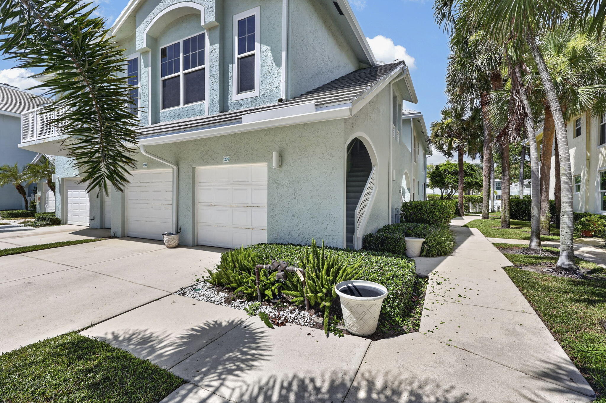 1209 MAINSAIL Circle 1209