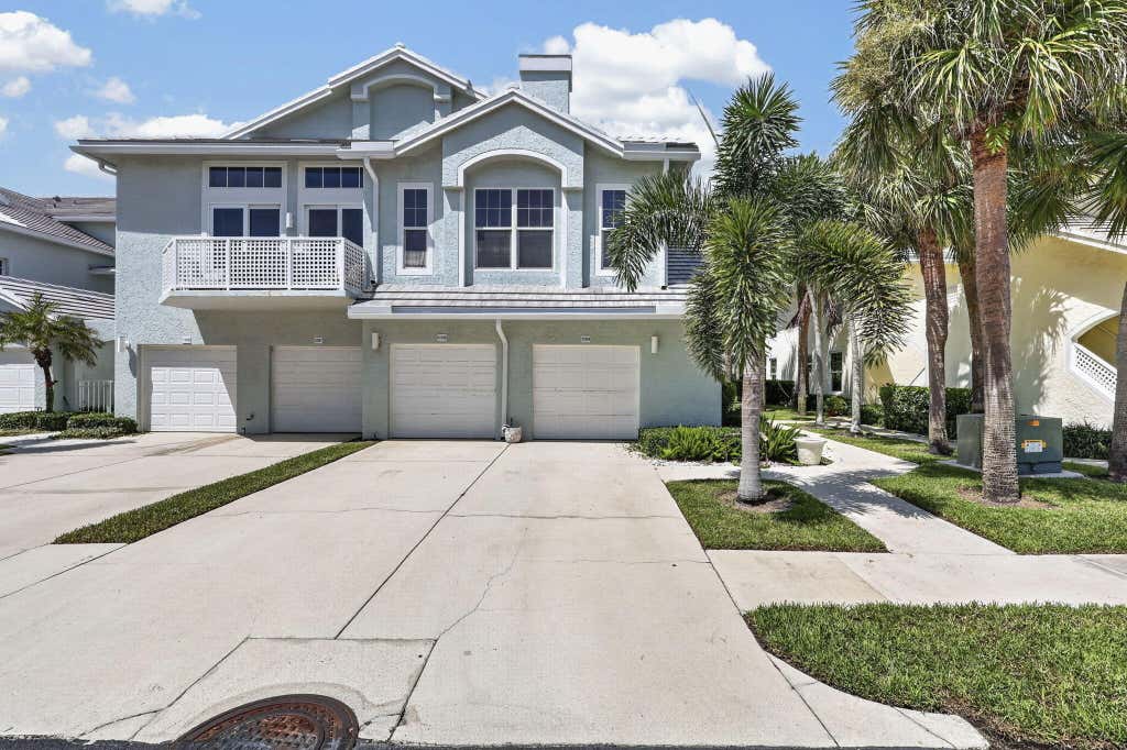 Photo of 1209 MAINSAIL Circle #1209, Jupiter, FL 33477 (MLS # B26068665)