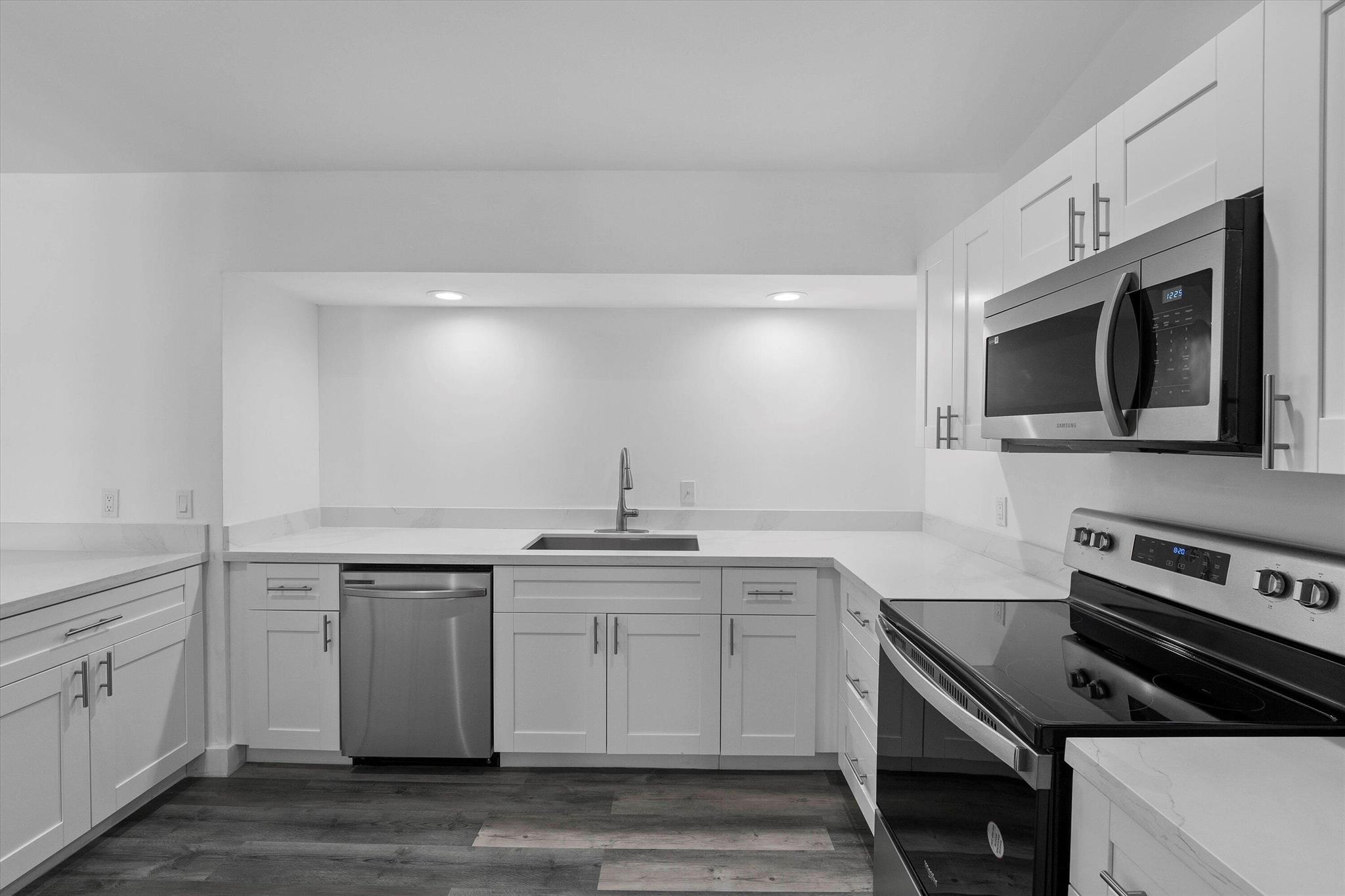 PORT ST LUCIE SECTION 13 - Residential Lease