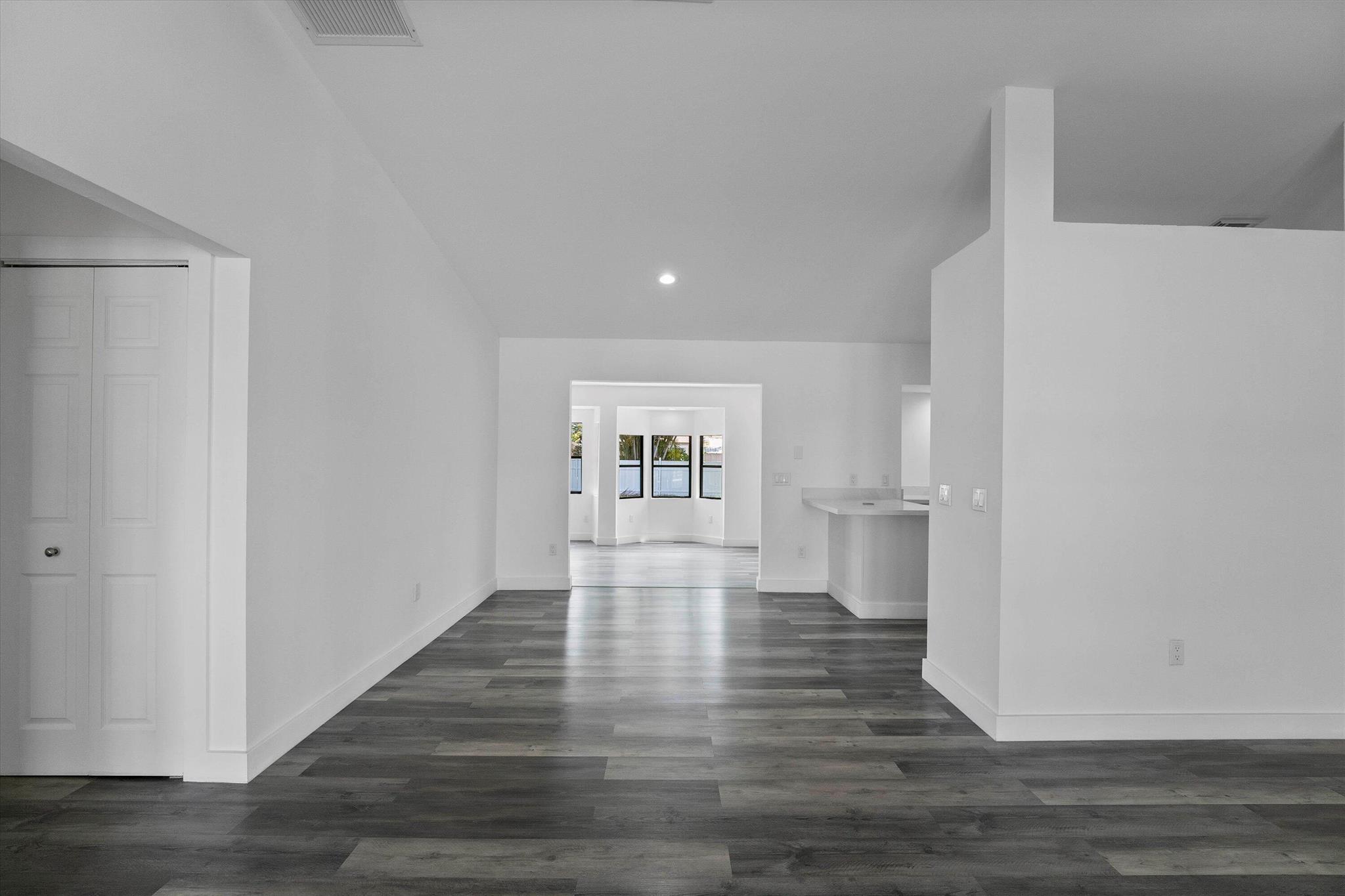 PORT ST LUCIE SECTION 13 - Residential Lease