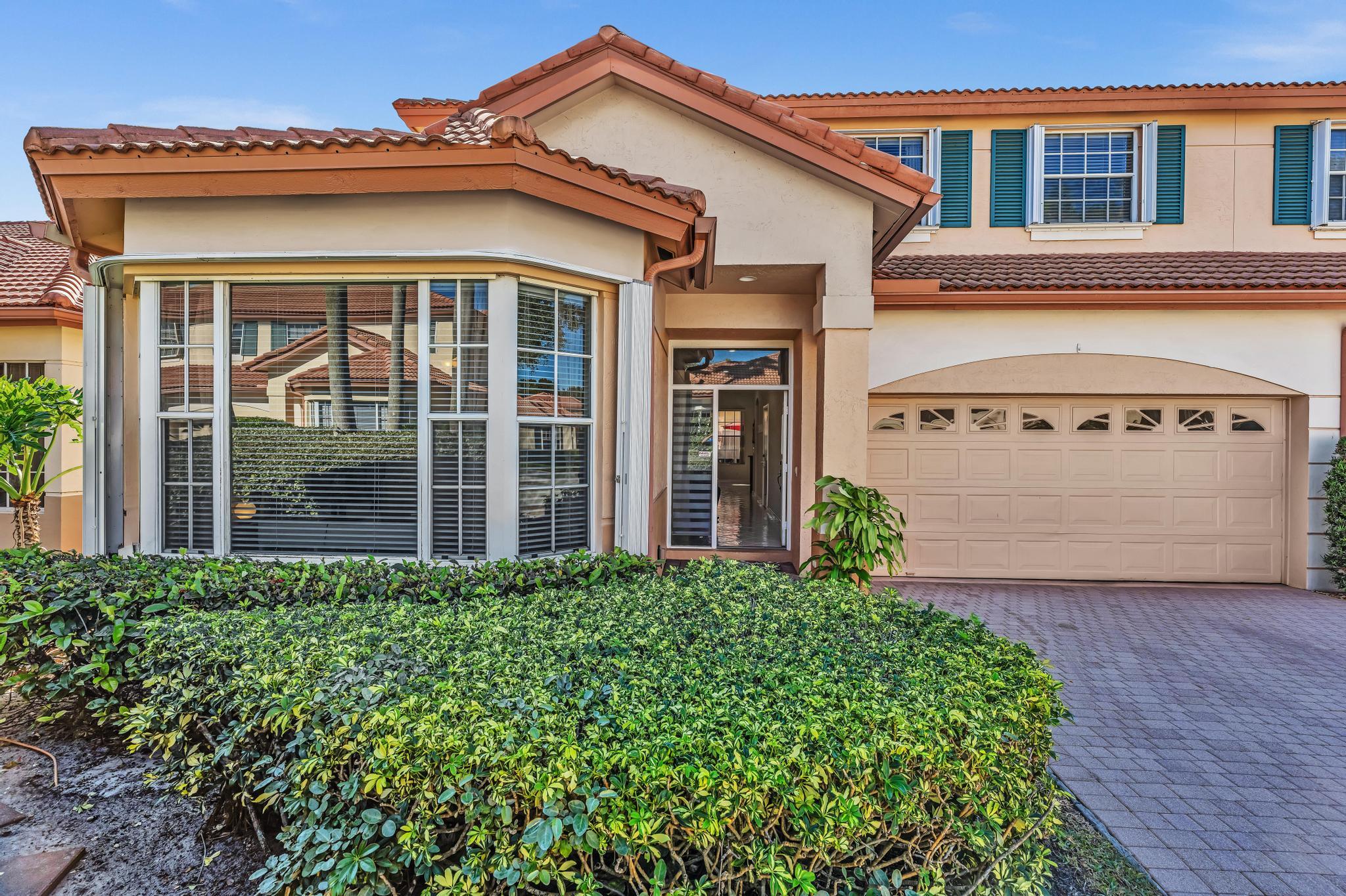 MONTEREY POINTE 2 - Residential