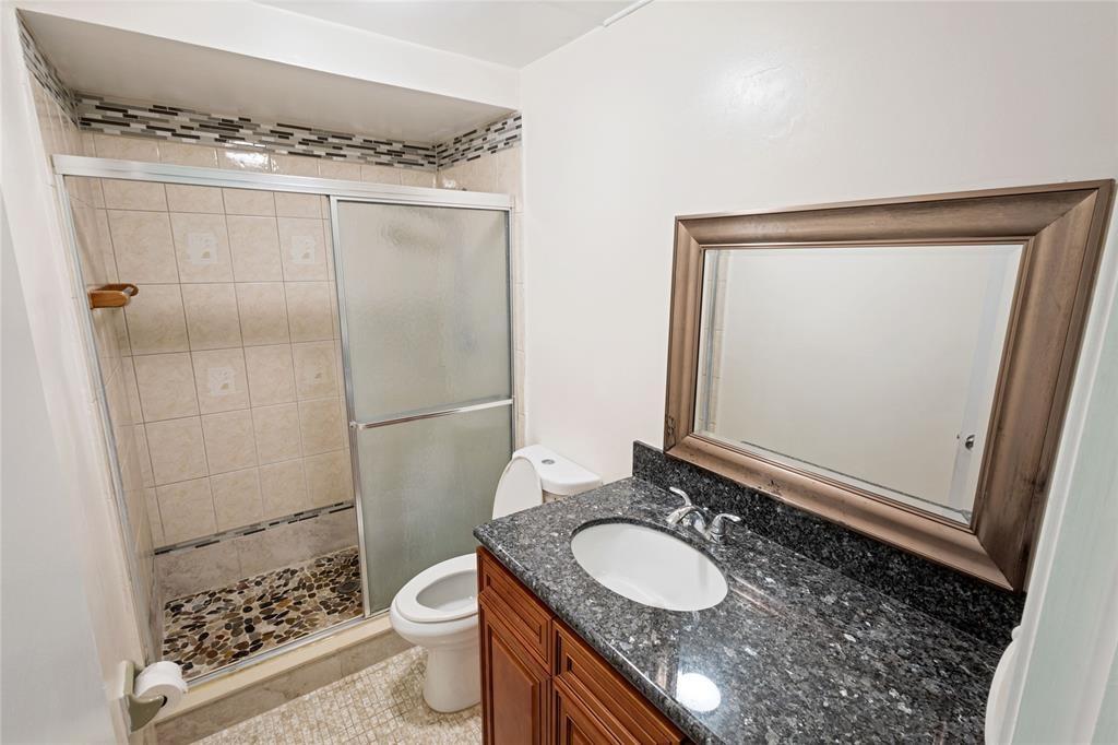 Woodbridge Condo - Residential Lease