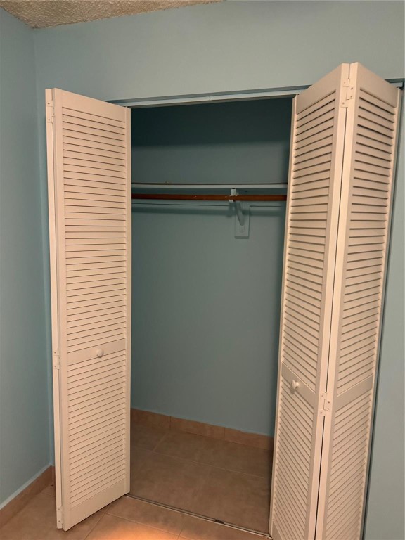 Woodbridge Condo - Residential Lease