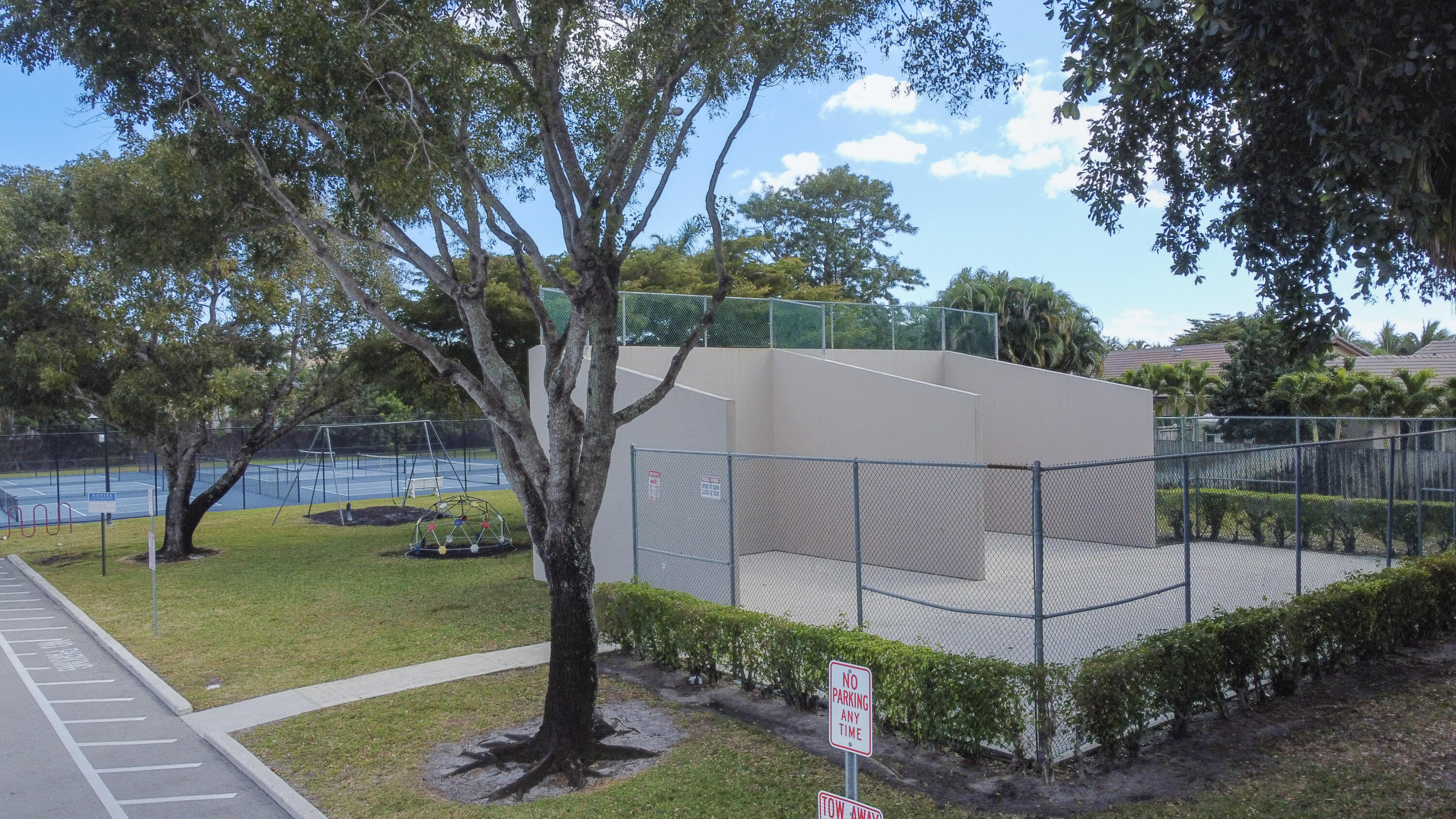 SUN VALLEY 2 - Residential