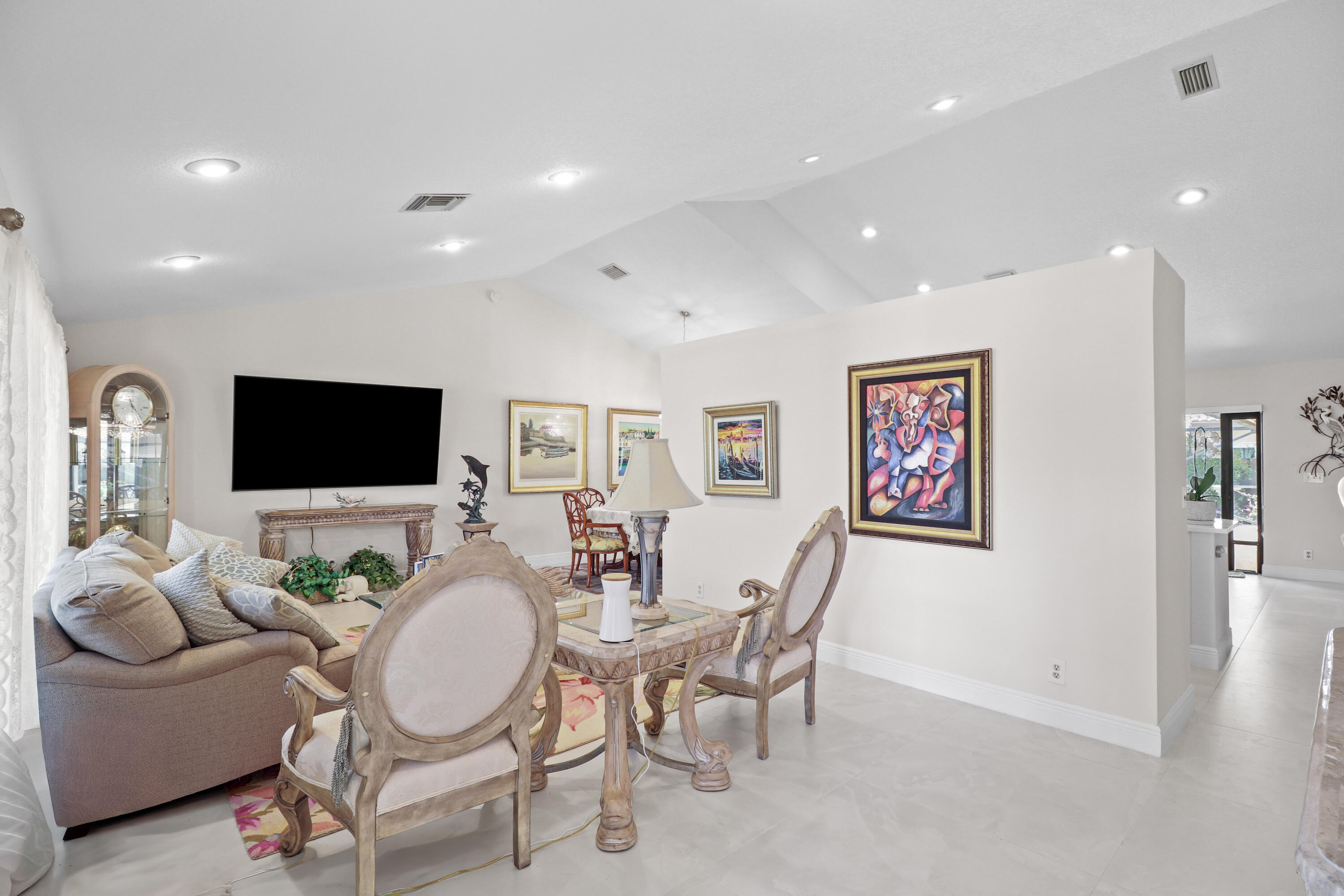 SUN VALLEY 2 - Residential