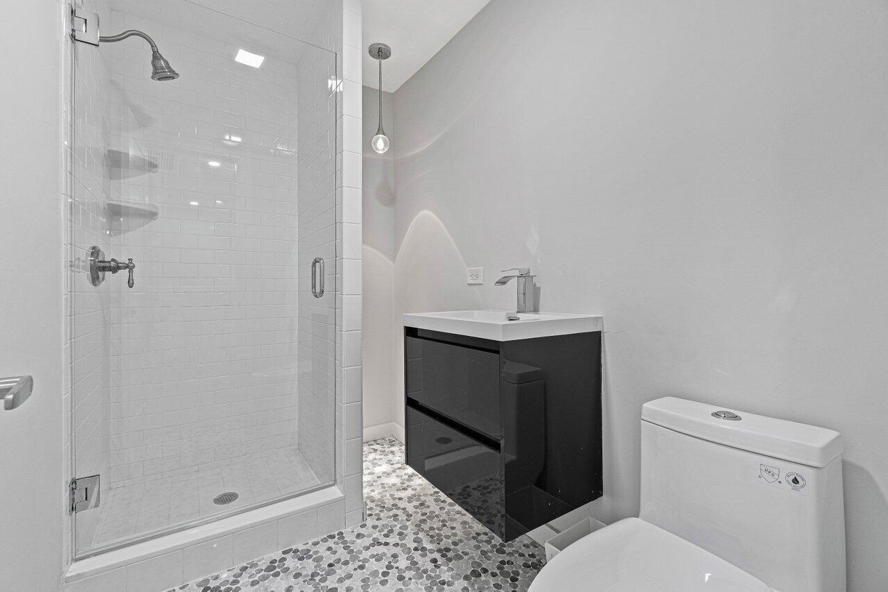 JARDIN DEL MAR COND - Residential