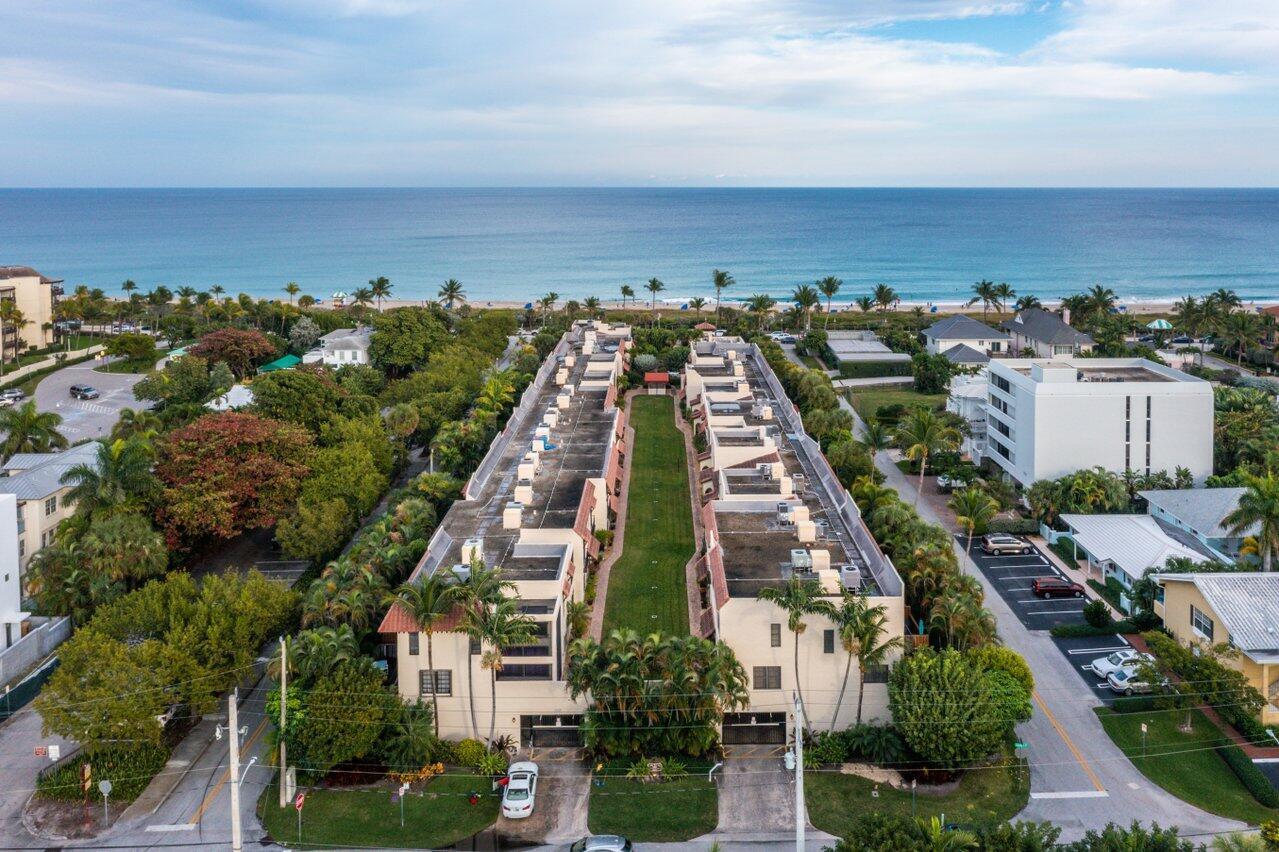 JARDIN DEL MAR COND - Residential