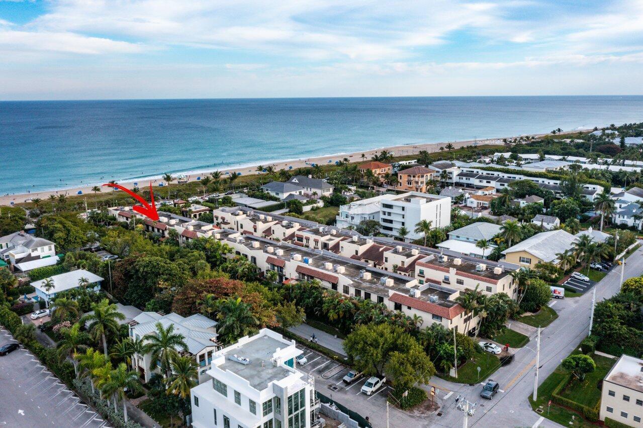 JARDIN DEL MAR COND - Residential