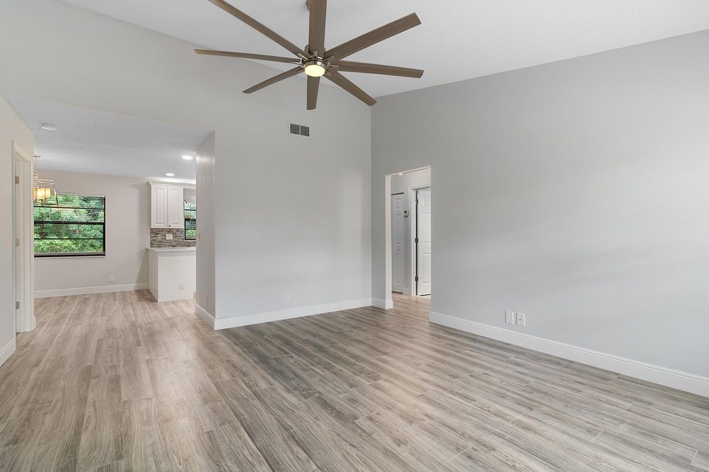 Photo of 9 Via De Casas Norte #C, Boynton Beach, FL 33426 (MLS # R11102248)