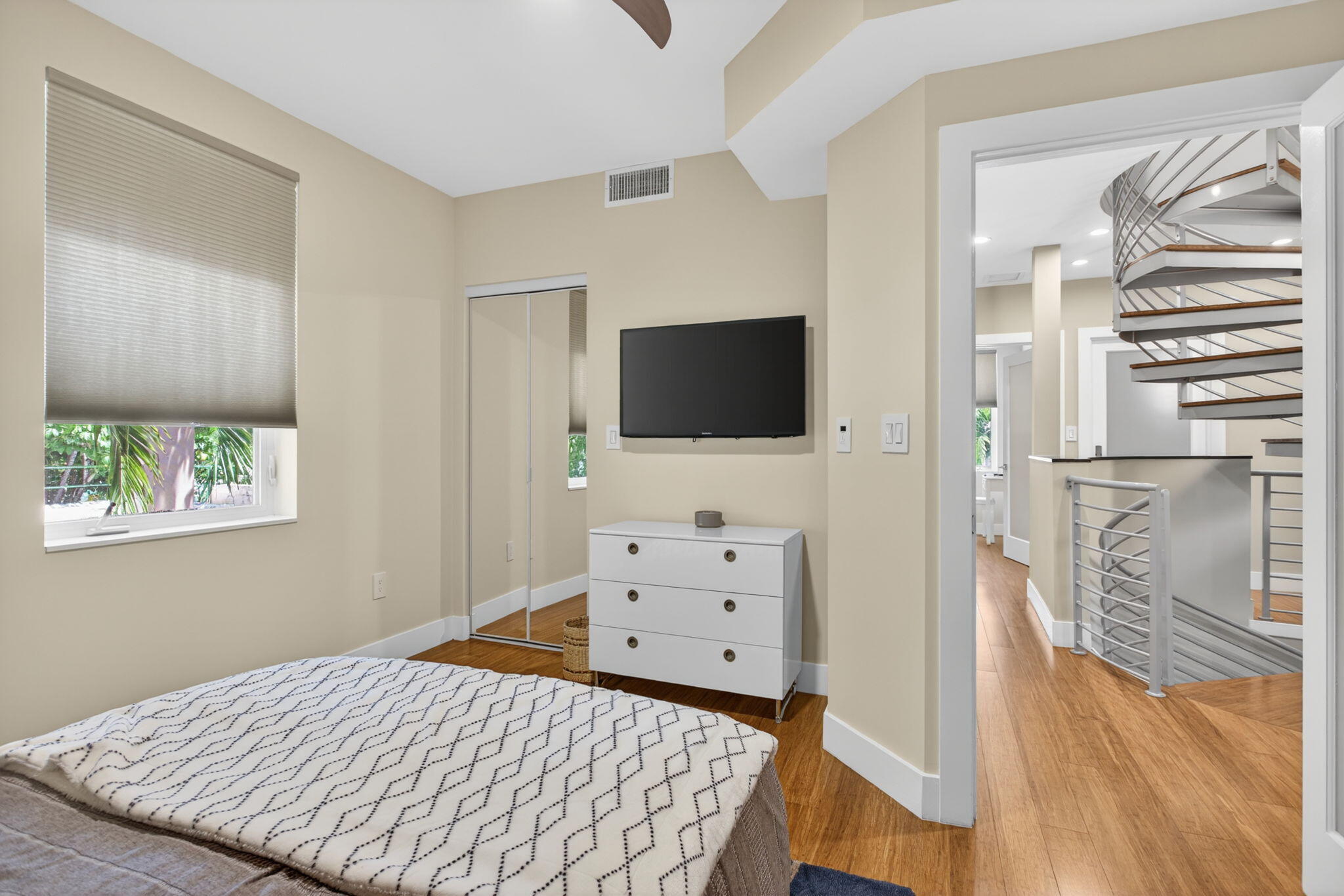 COLEE HAMMOCK - Residential