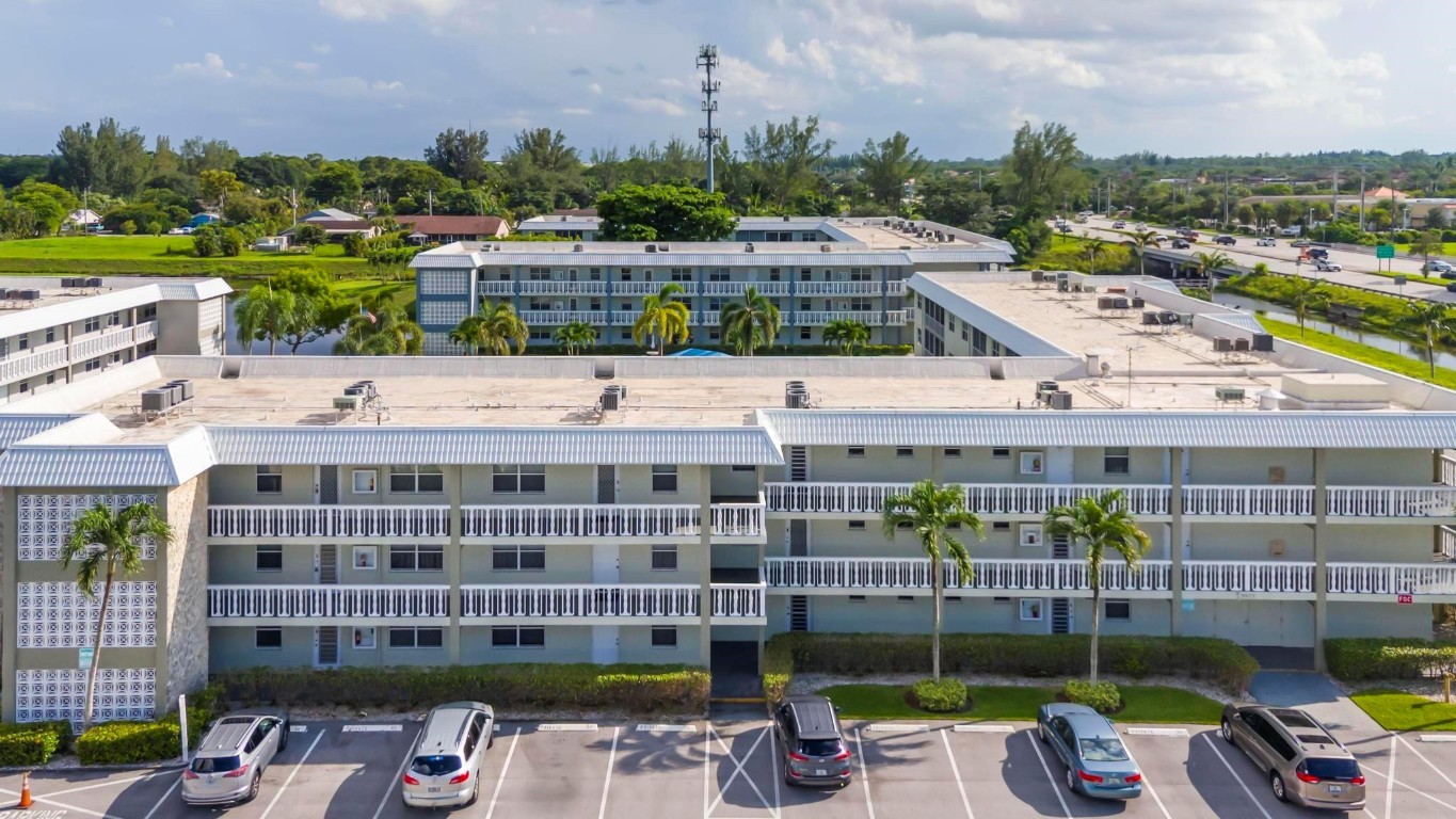 9872 Marina Boulevard 1414