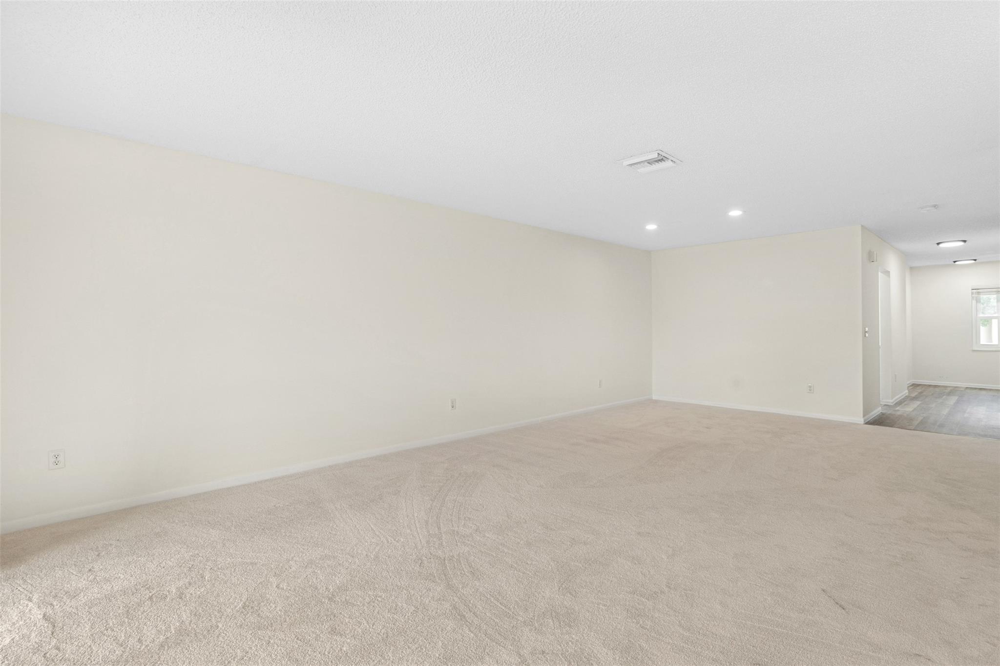 BOCA LAGO - Residential Lease