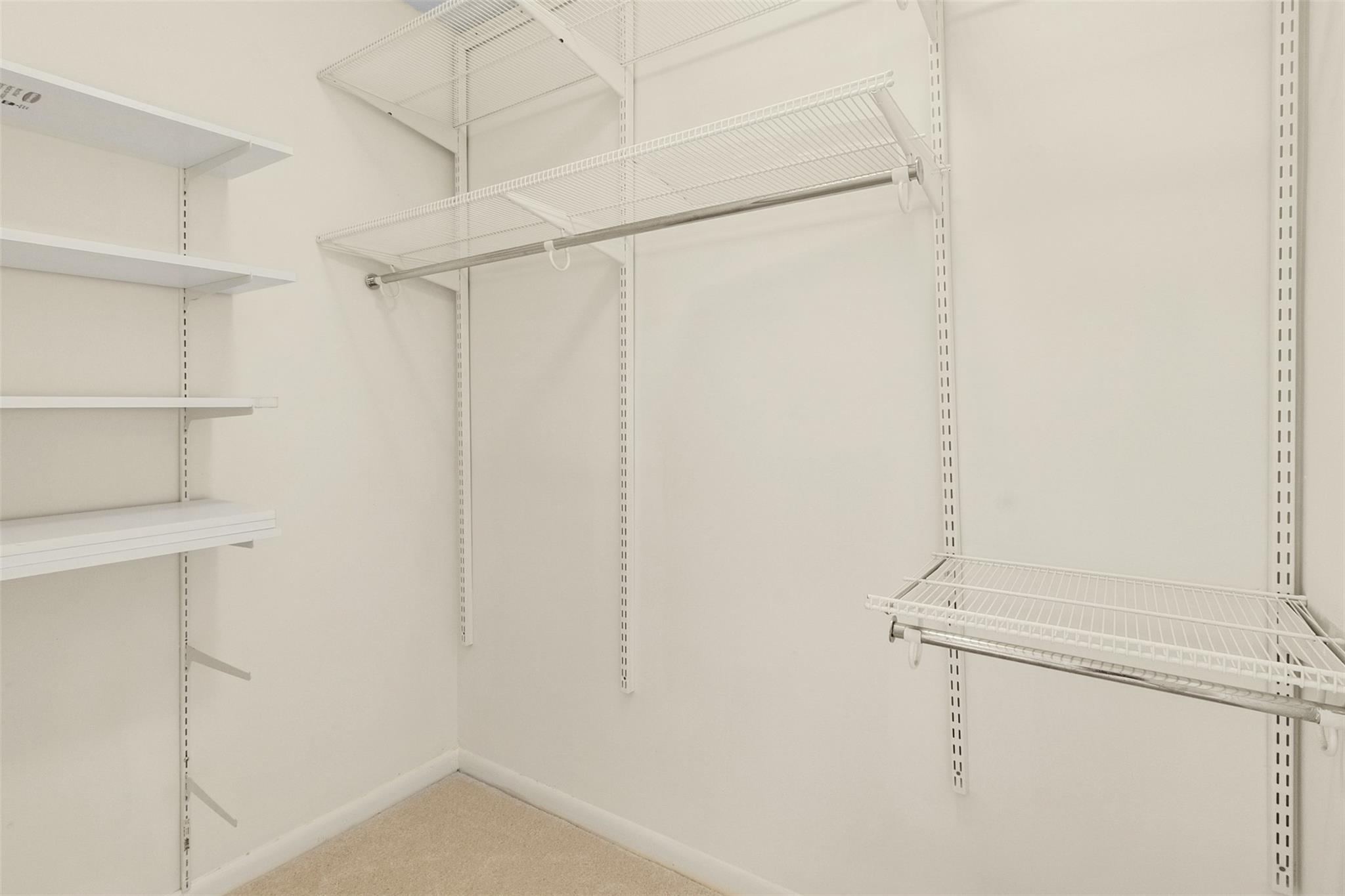 BOCA LAGO - Residential Lease