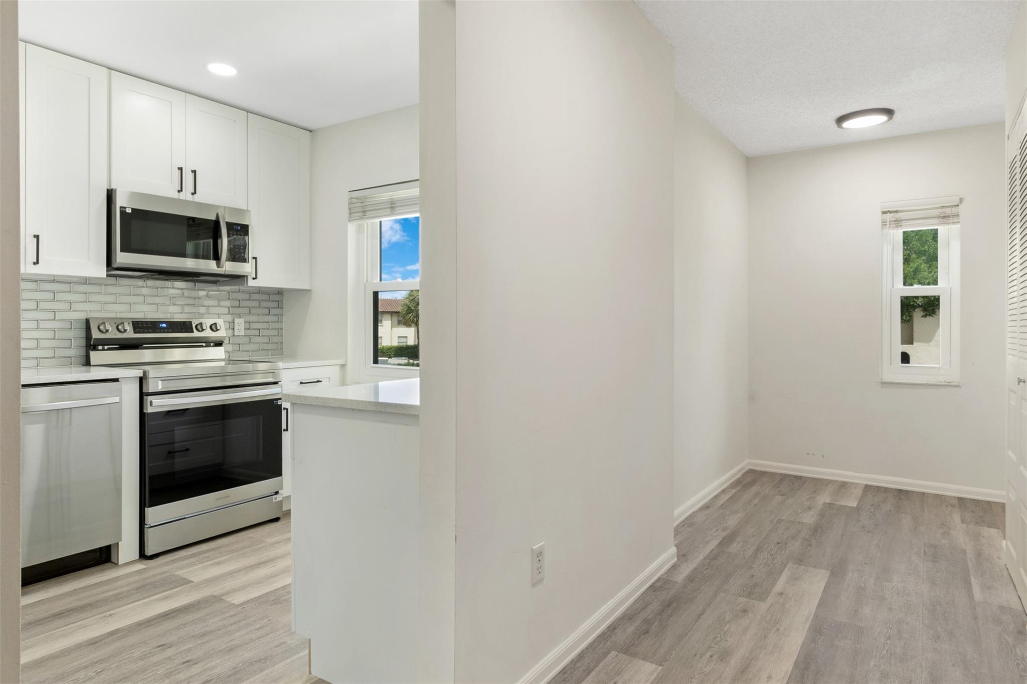 BOCA LAGO - Residential Lease