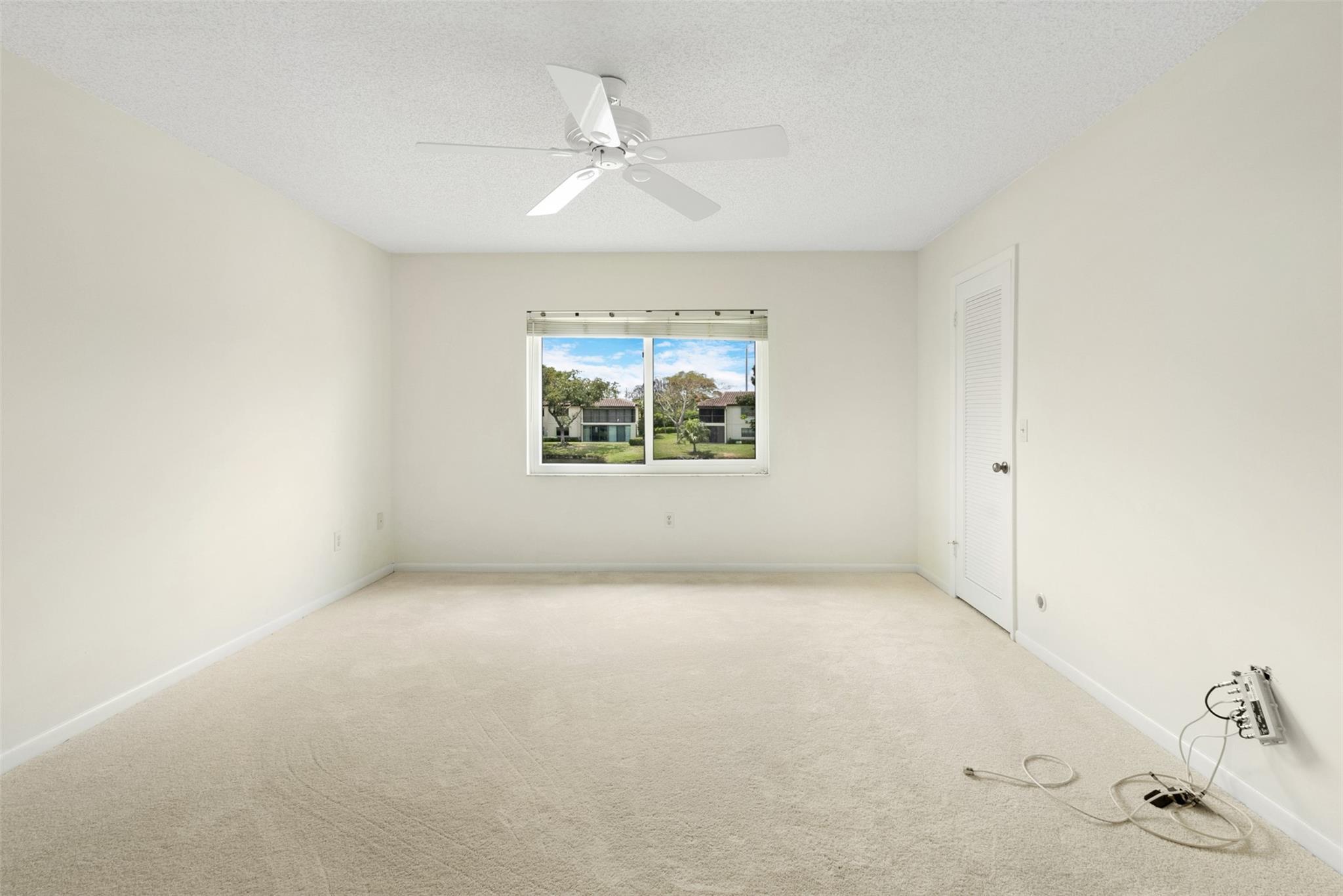 BOCA LAGO - Residential Lease