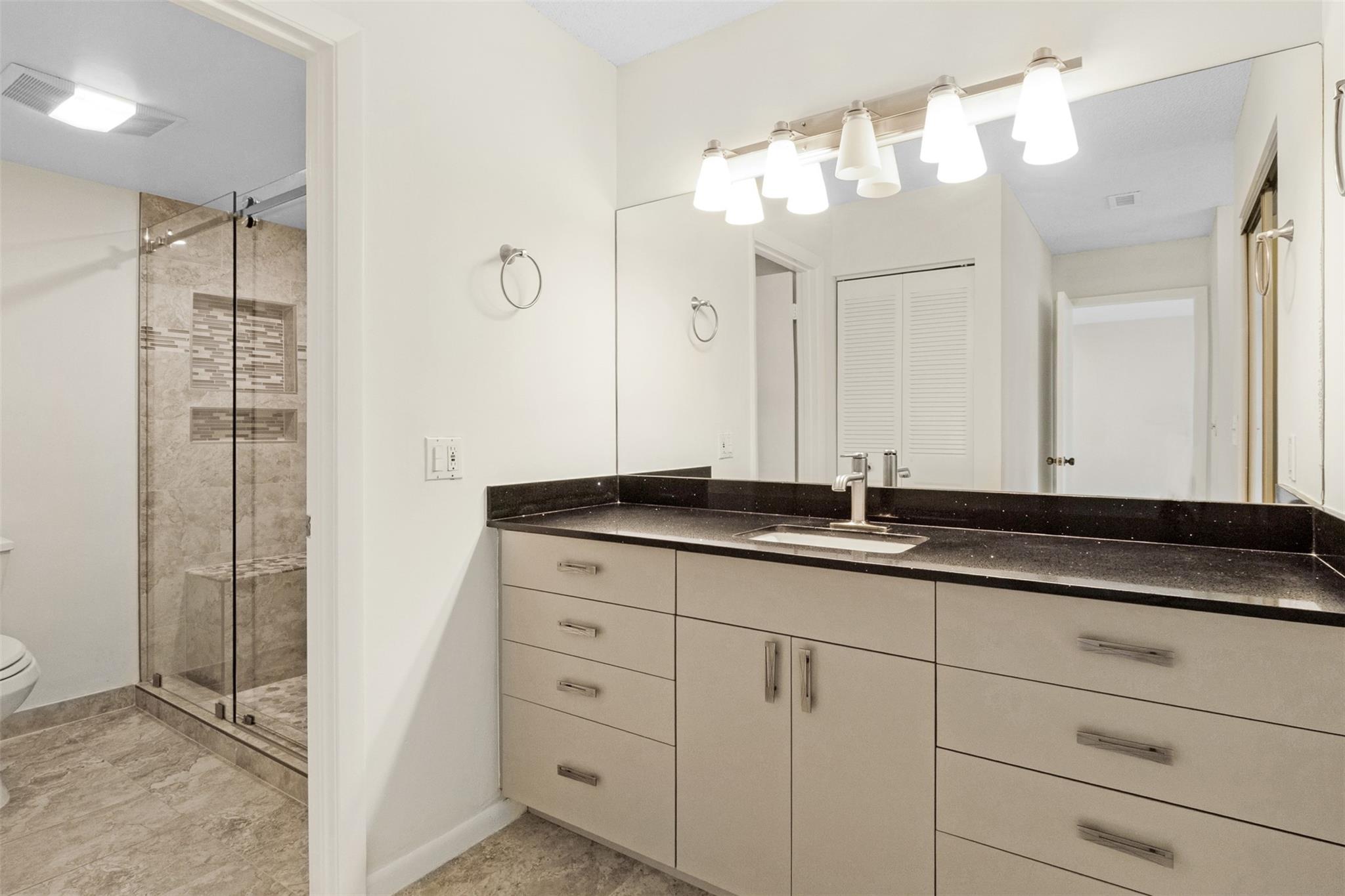 BOCA LAGO - Residential Lease