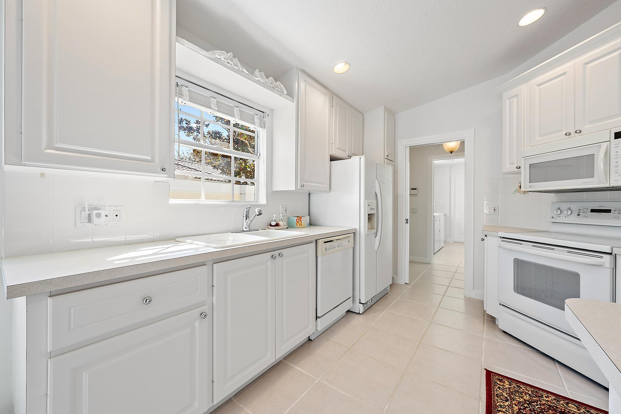 699 Hudson Bay Drive