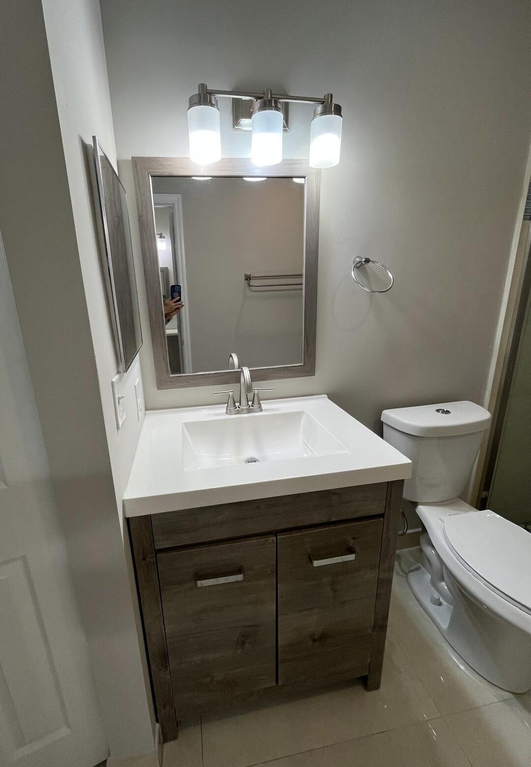 RAMBLEWOOD EAST CONDO - Residential