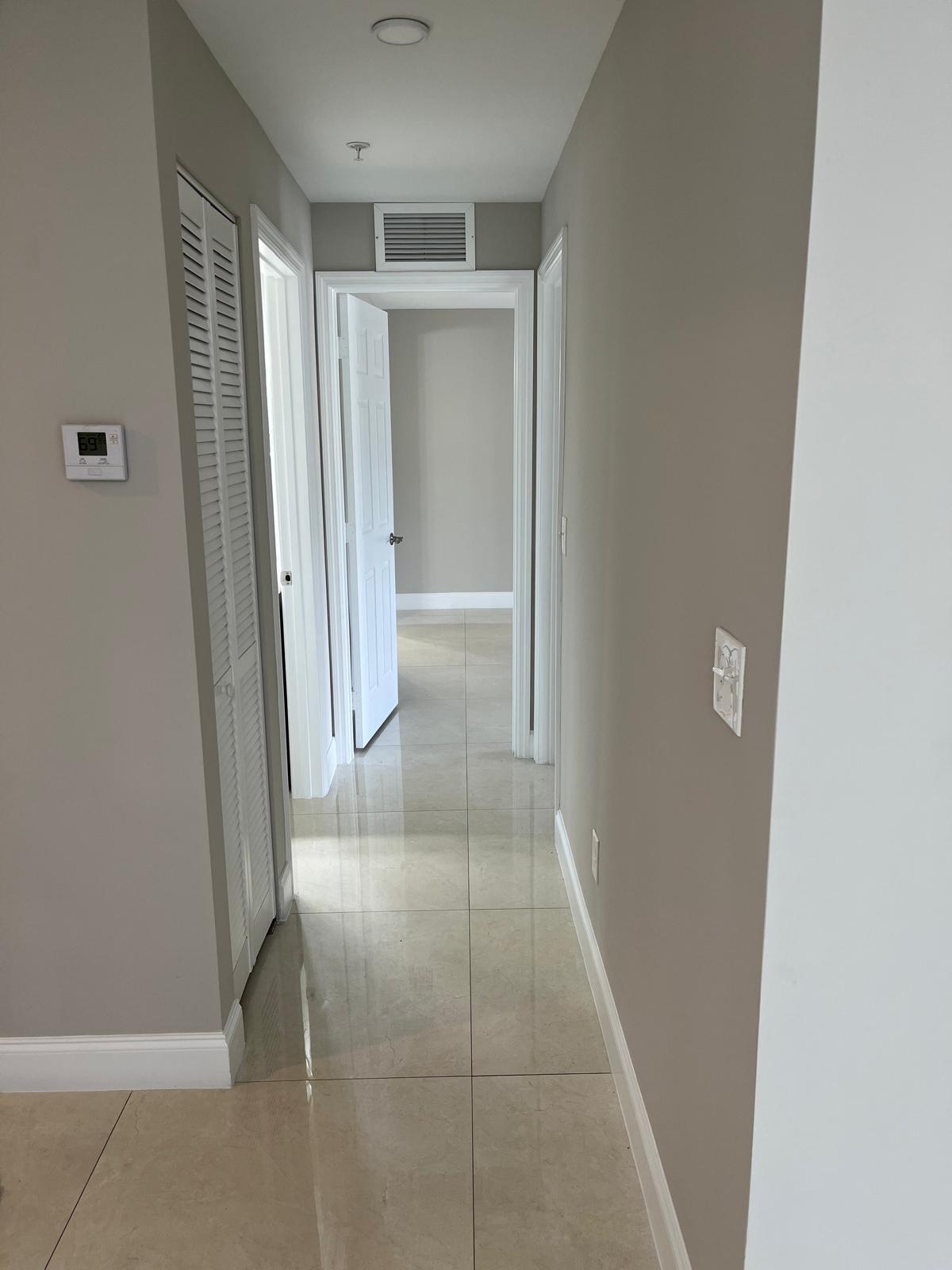 RAMBLEWOOD EAST CONDO - Residential