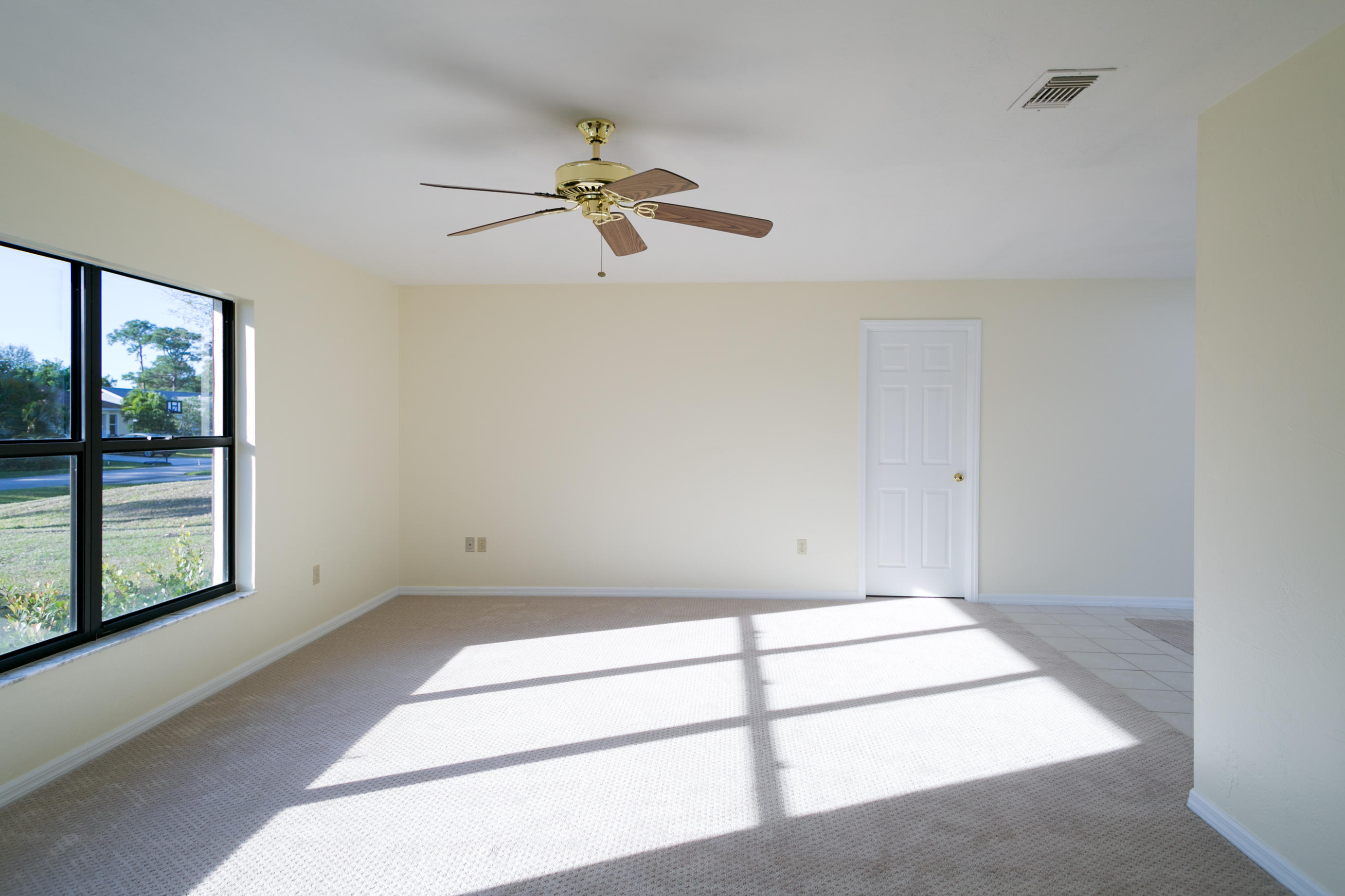 PORT ST LUCIE SECTION 13 - Residential