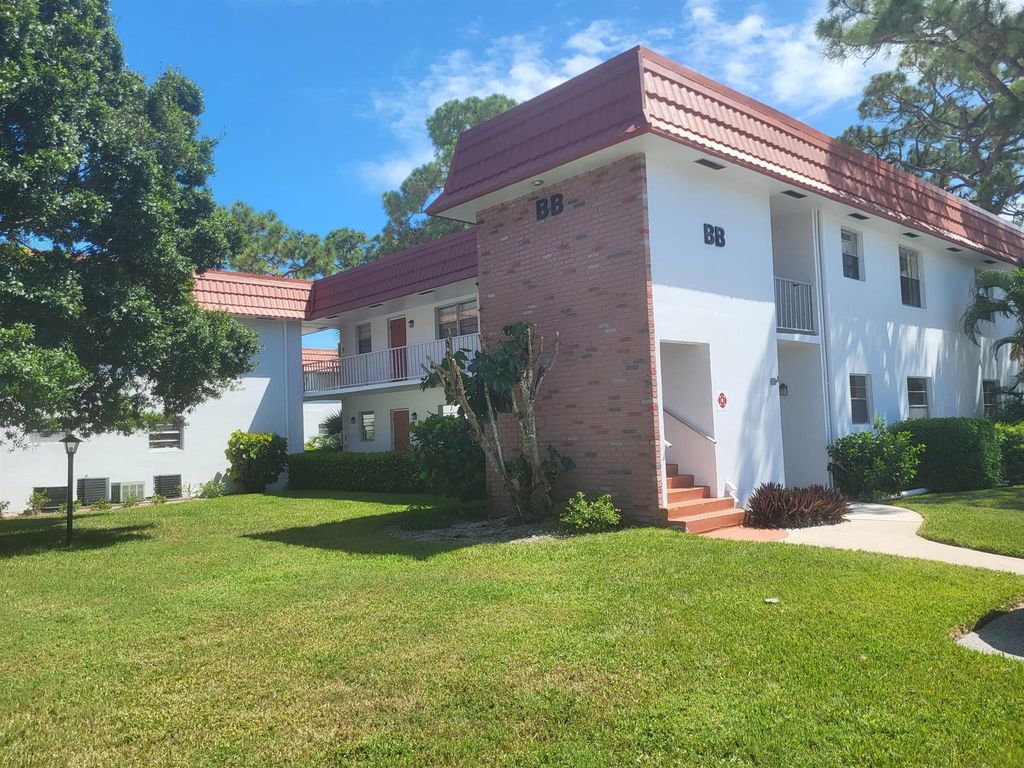 Photo of 2600 SE Ocean Blvd # Un, Stuart, FL 34994 (MLS # R10916853)