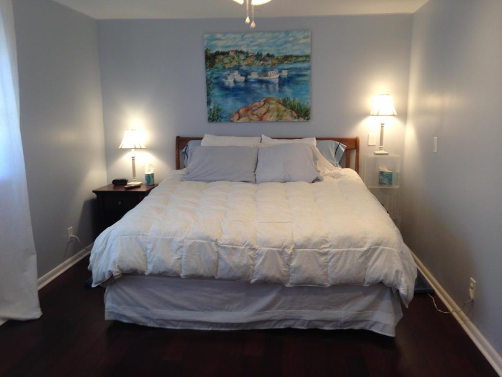 COCO WOOD LAKES SEC 2 - Residential Lease