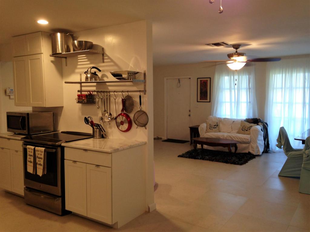 COCO WOOD LAKES SEC 2 - Residential Lease