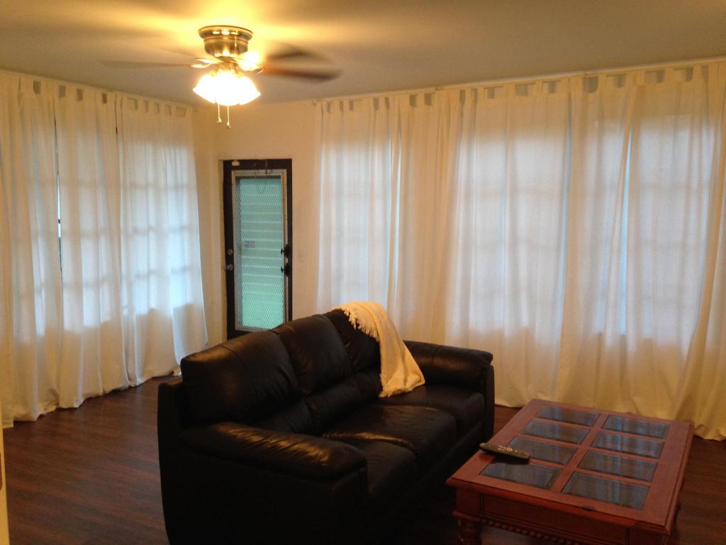 COCO WOOD LAKES SEC 2 - Residential Lease