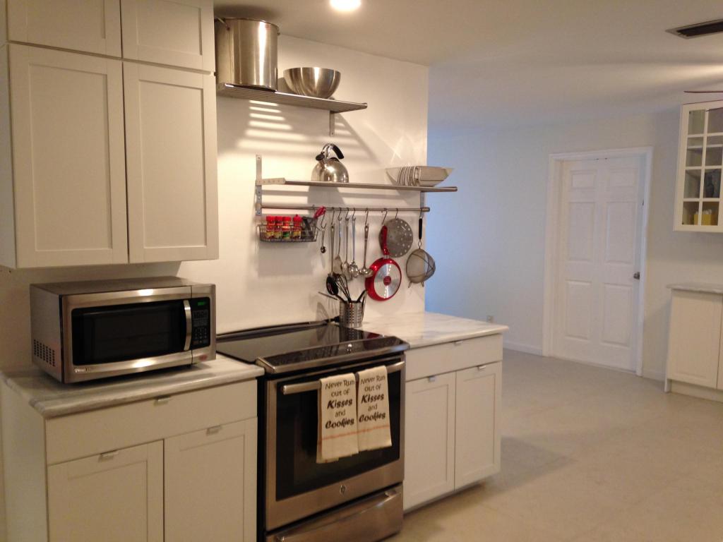 COCO WOOD LAKES SEC 2 - Residential Lease