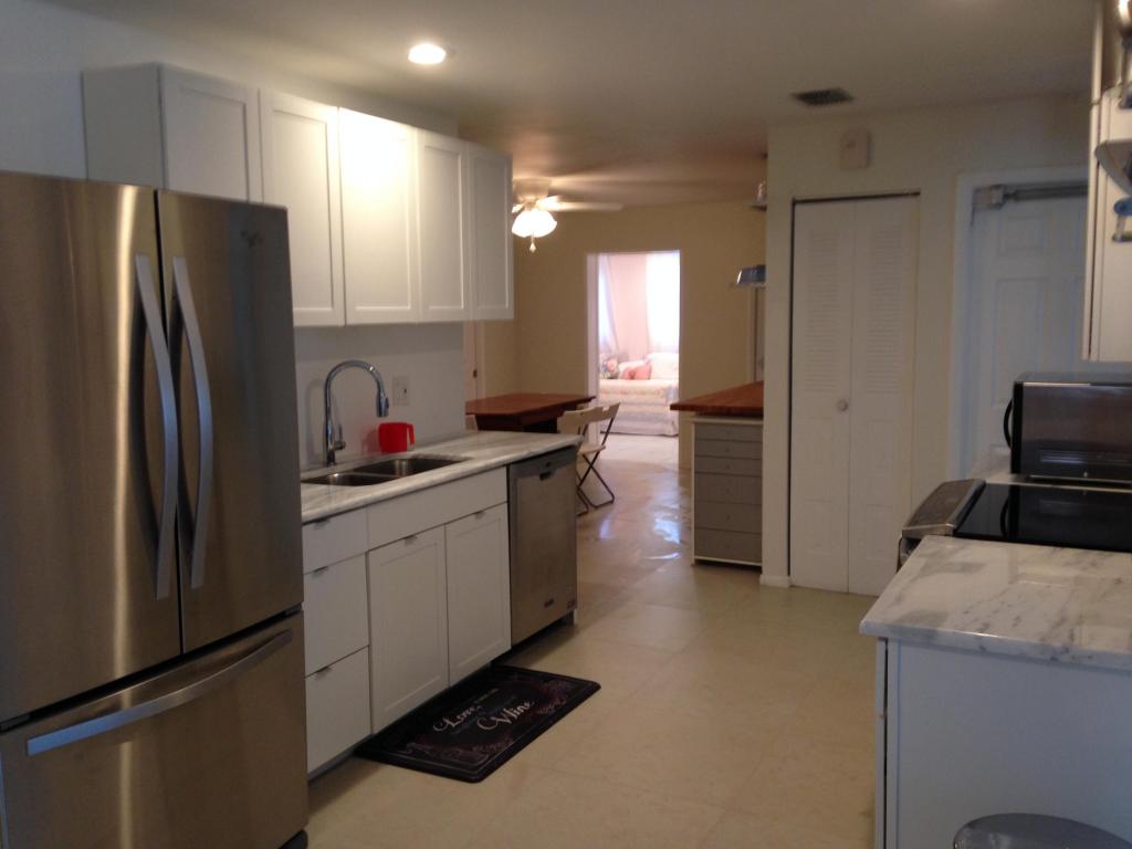 COCO WOOD LAKES SEC 2 - Residential Lease