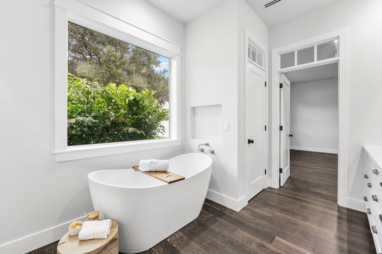 HIDDEN KEY NORTH - Residential