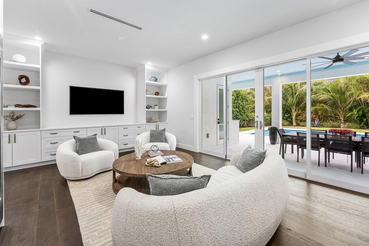 HIDDEN KEY NORTH - Residential