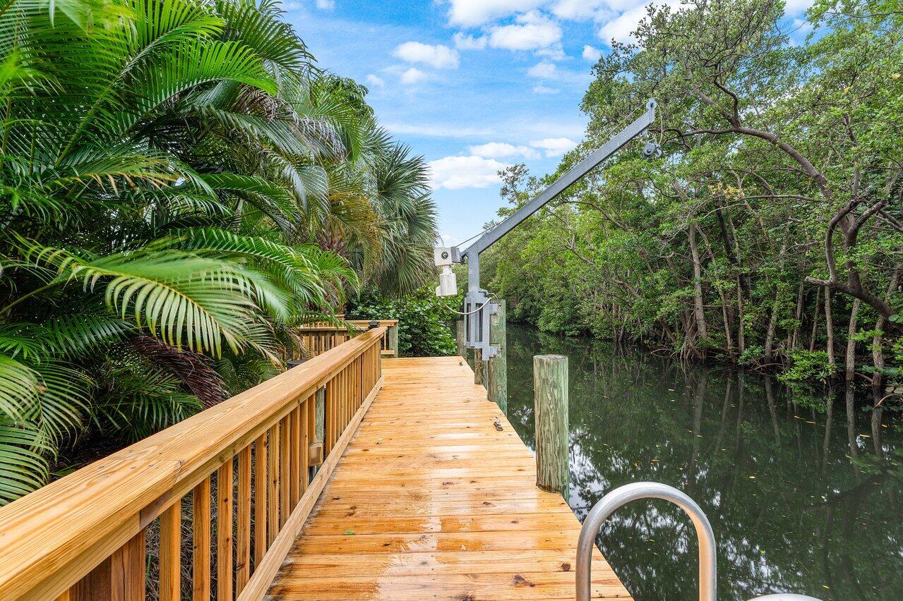 HIDDEN KEY NORTH - Residential