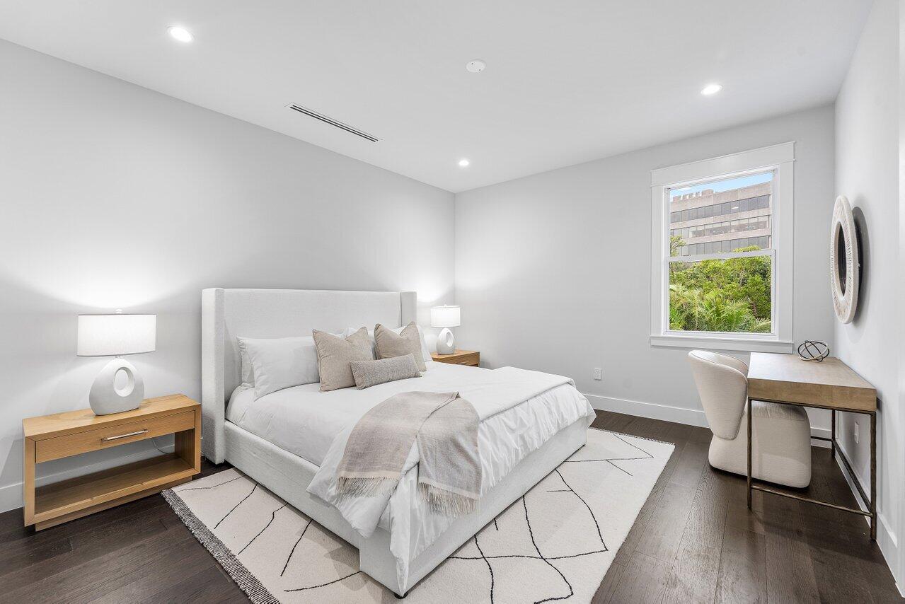 HIDDEN KEY NORTH - Residential