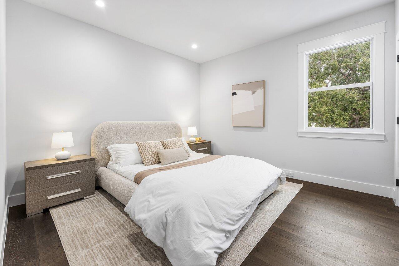 HIDDEN KEY NORTH - Residential