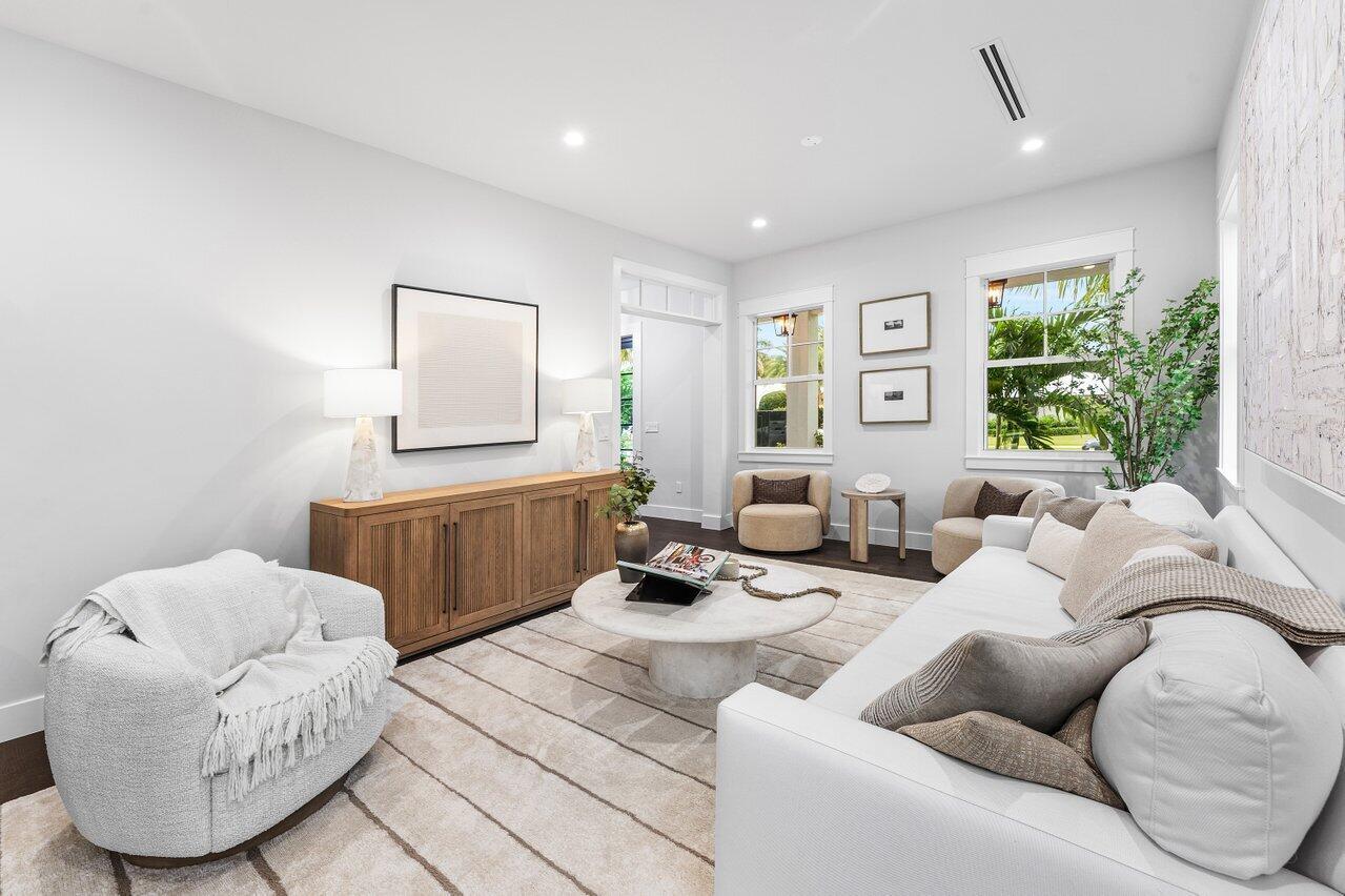 HIDDEN KEY NORTH - Residential