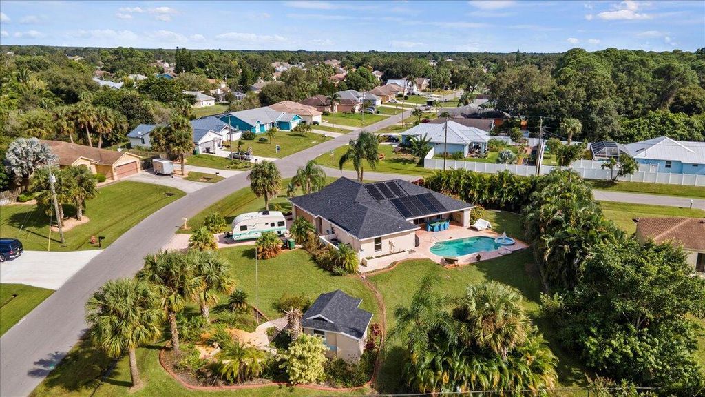 Photo of 1902 SW Leafy Road, Port Saint Lucie, FL 34953 (MLS # R10929235)