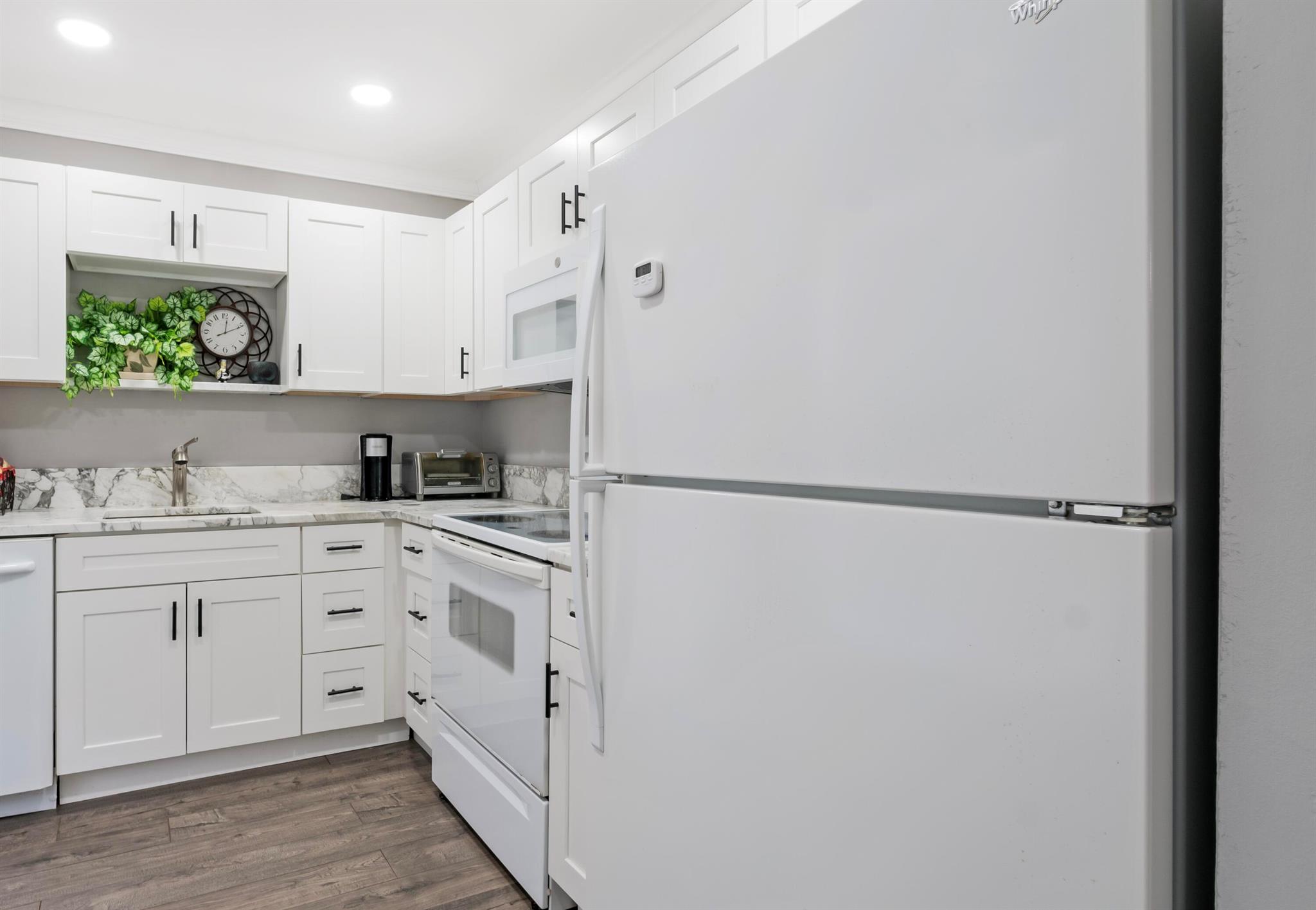 871 Worecester Lane