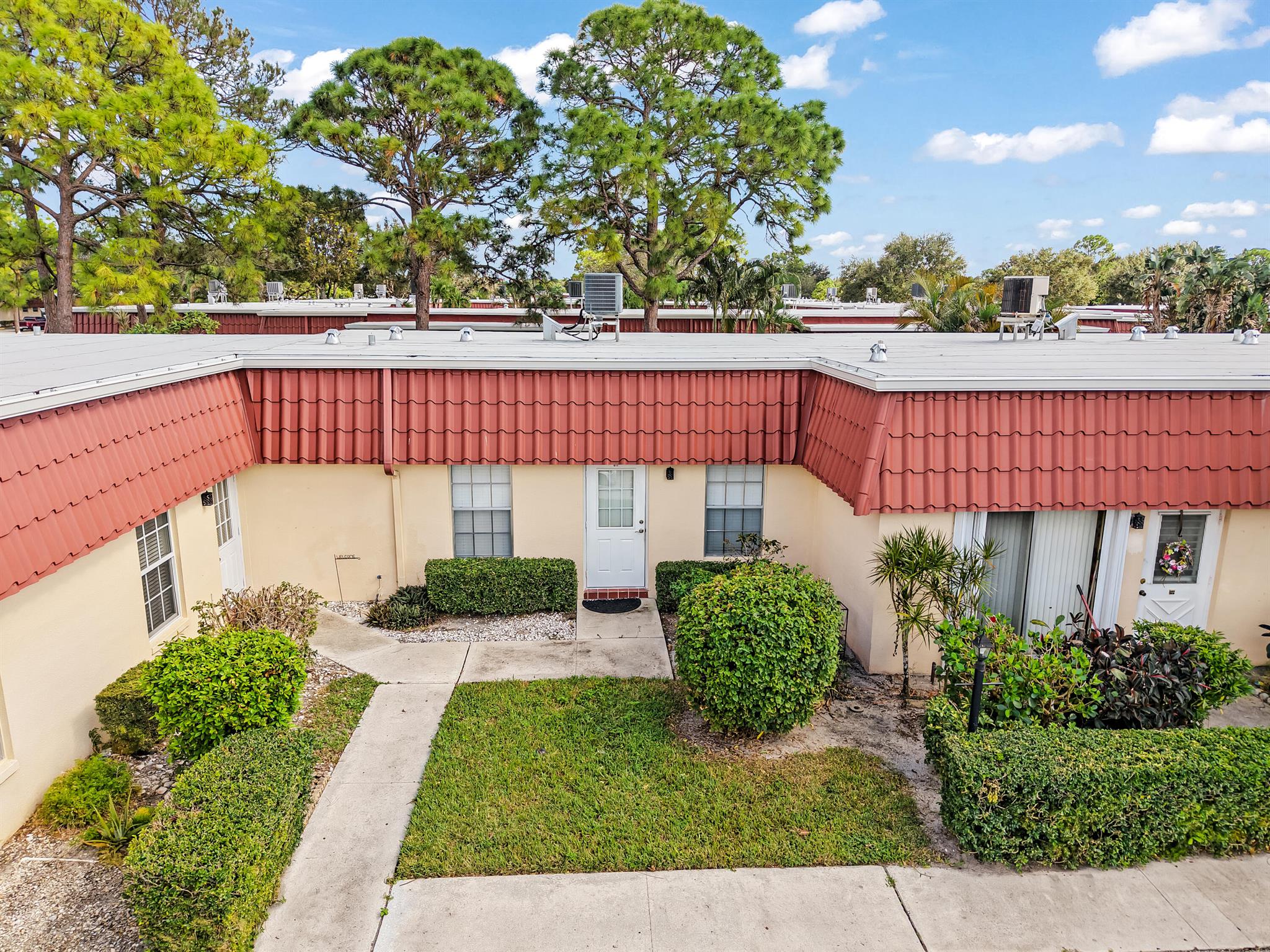 871 Worecester Lane