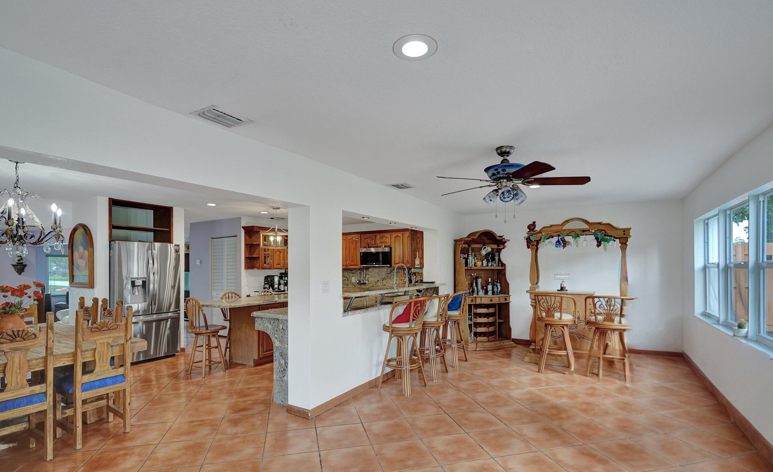 PALM AIRE VILLAGE 2ND SECTION - Residential