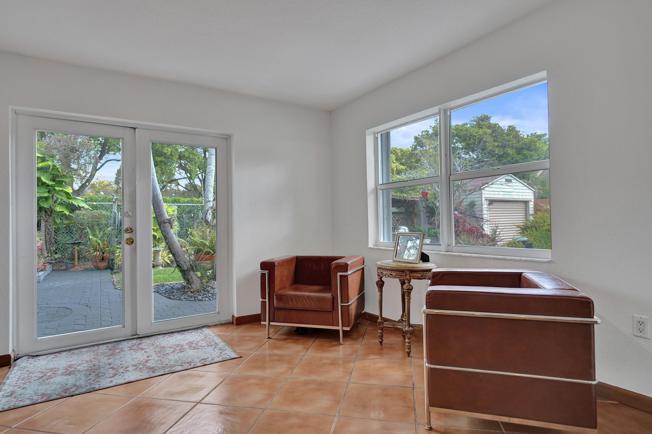 PALM AIRE VILLAGE 2ND SECTION - Residential