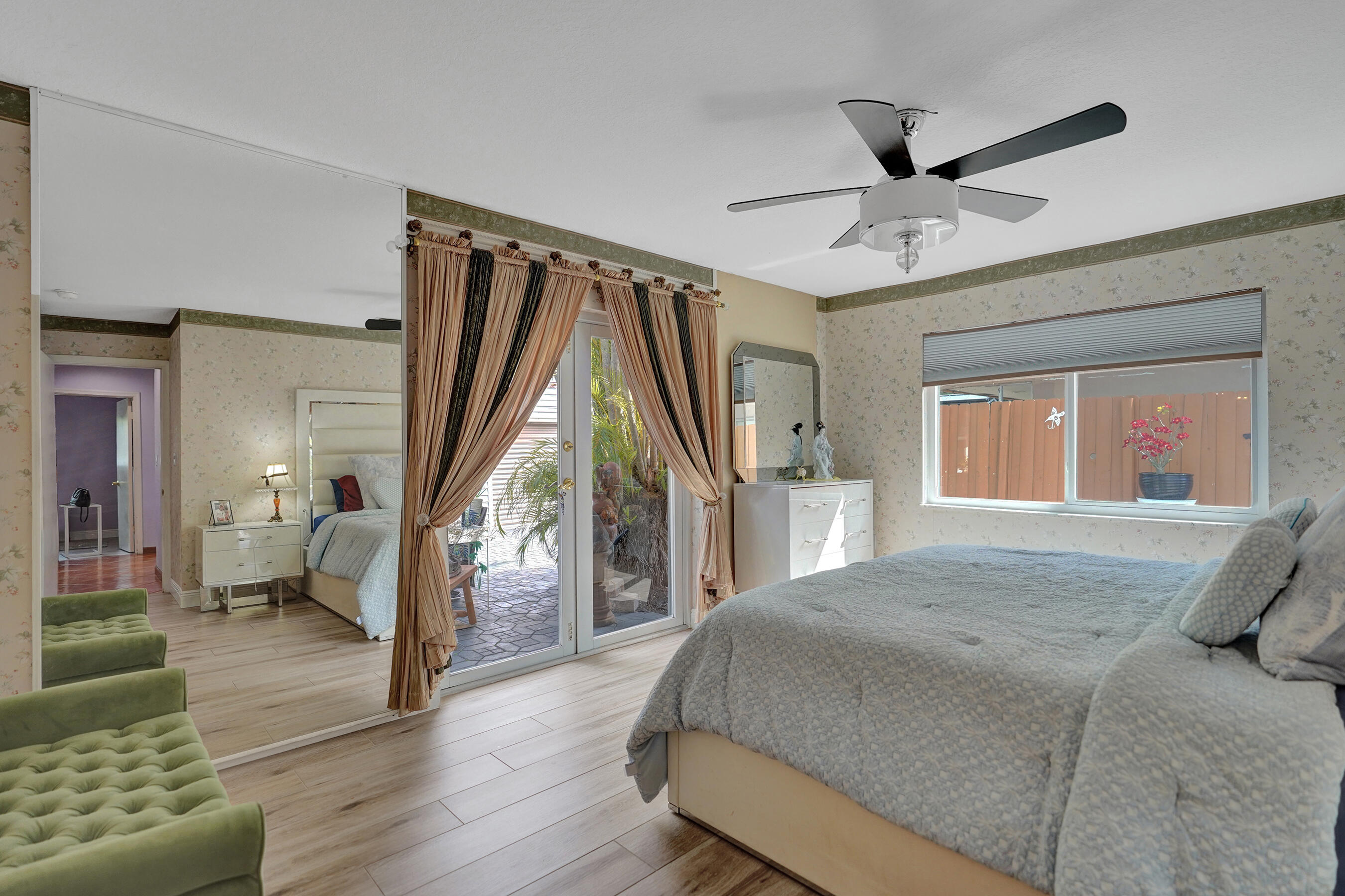 PALM AIRE VILLAGE 2ND SECTION - Residential