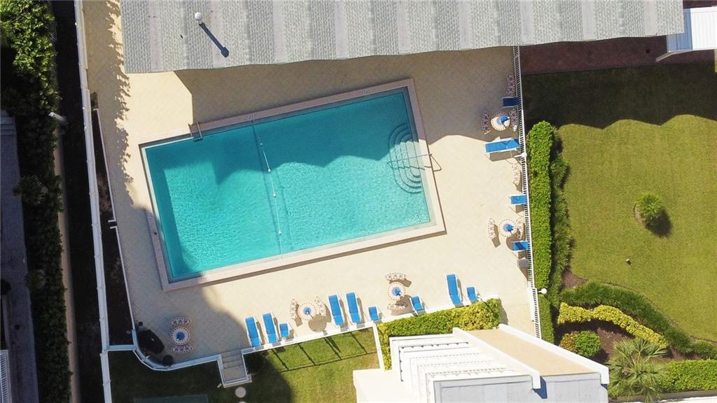 Wiltshire House Condo - Residential Lease