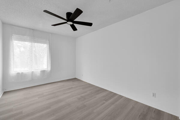 PINES OF JUPITER/TEQUESTA CONDO - Residential Lease